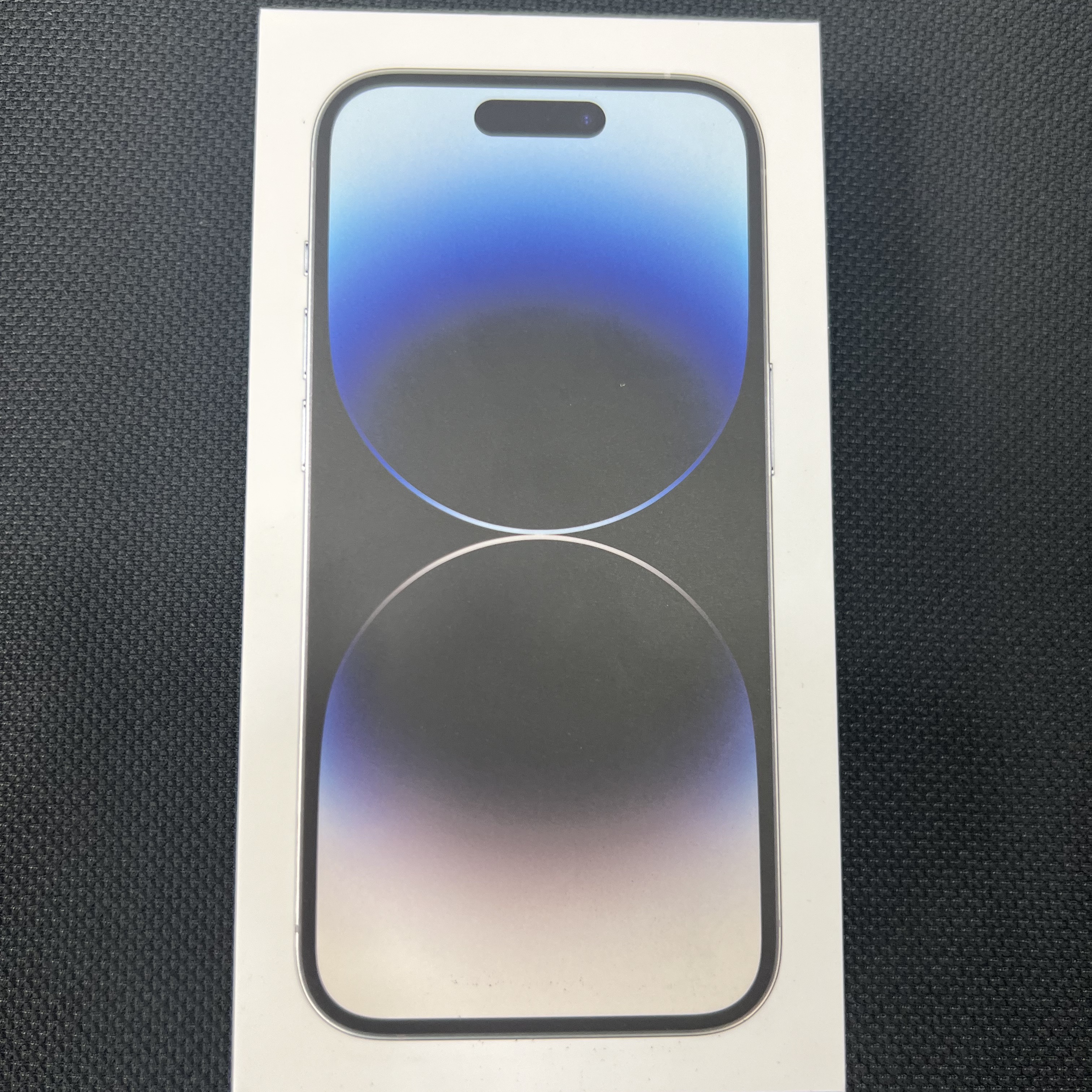 Apple iPhone 14 Pro 256GB Silver (Korean Ver.), Apple iPhone 14 Pro 256GB Space Black (Korean Ver.) 착용 스타일 - 1