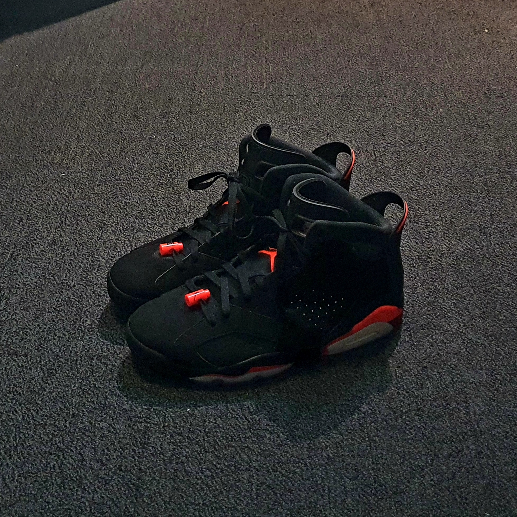 Jordan 6 Retro Infrared 2019 착용 스타일