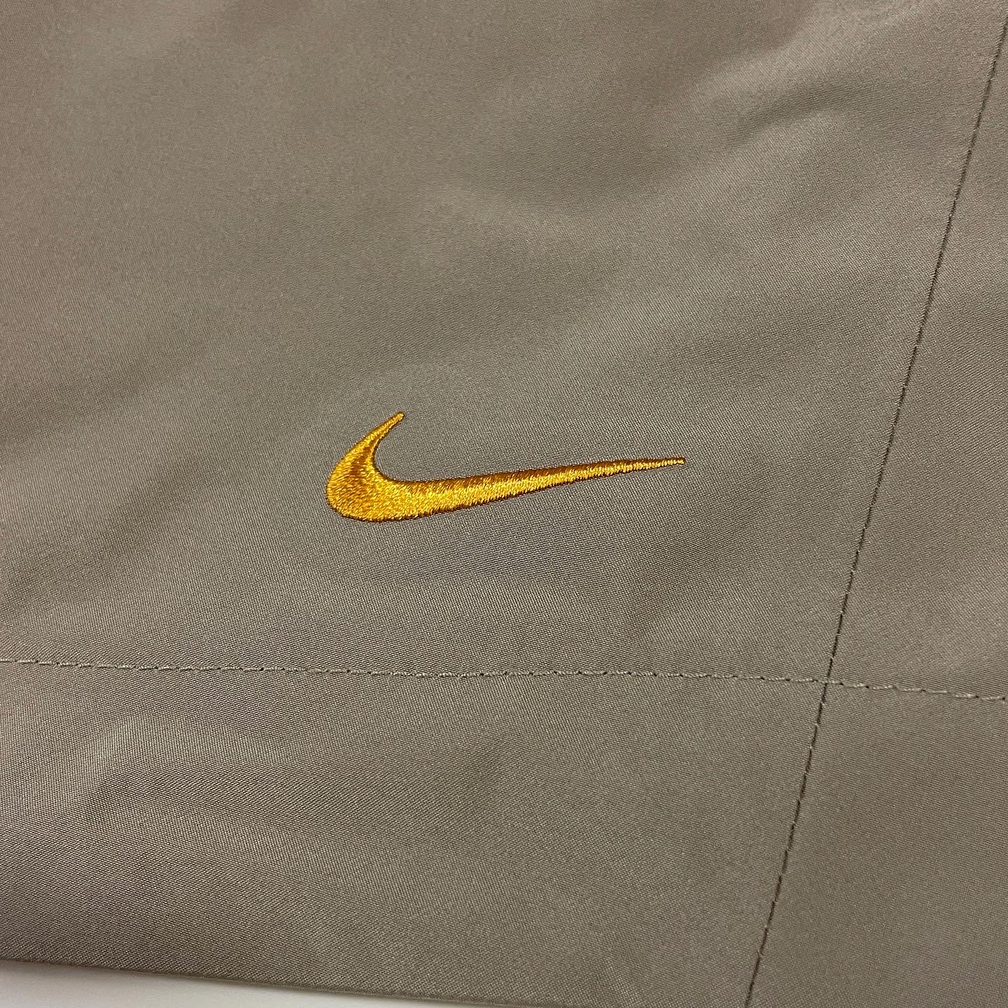 Nike ACG Storm-Fit ADV Cascade Rains Full Zip Shell Jacket Medium Olive - Asia 착용 스타일 - 5