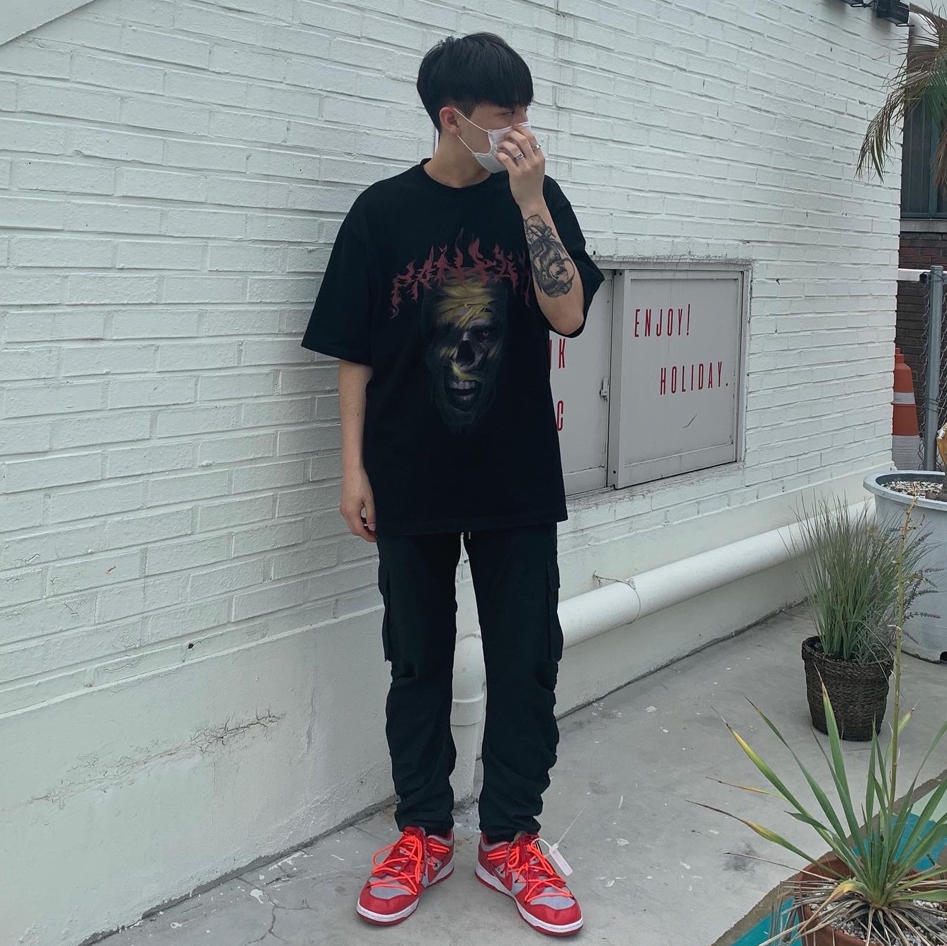 Nike x Off-White Dunk Low University Red 착용 스타일 - 1