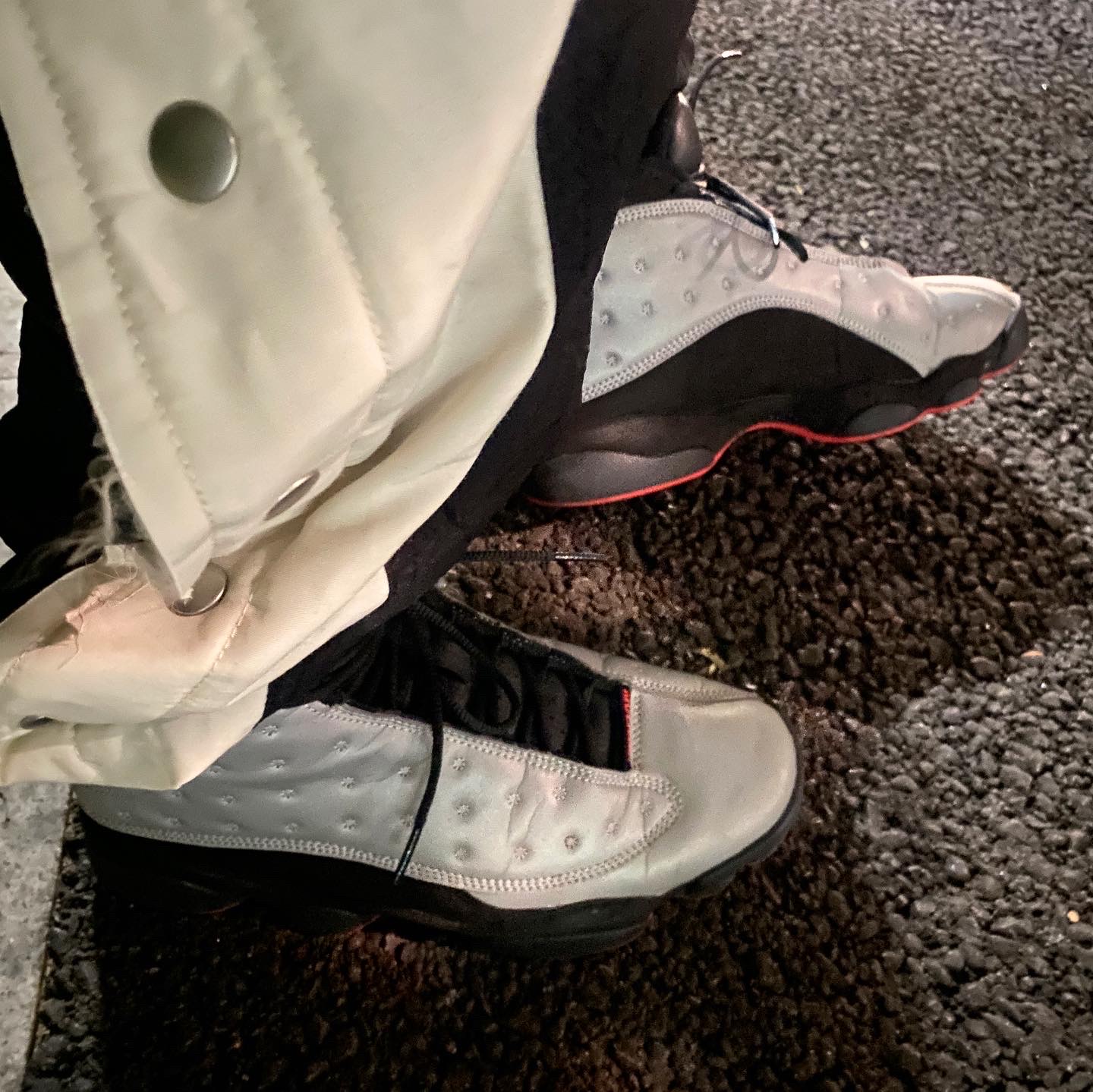 Jordan 13 Retro PRM 3M Reflective Silver 착용 스타일 - 2