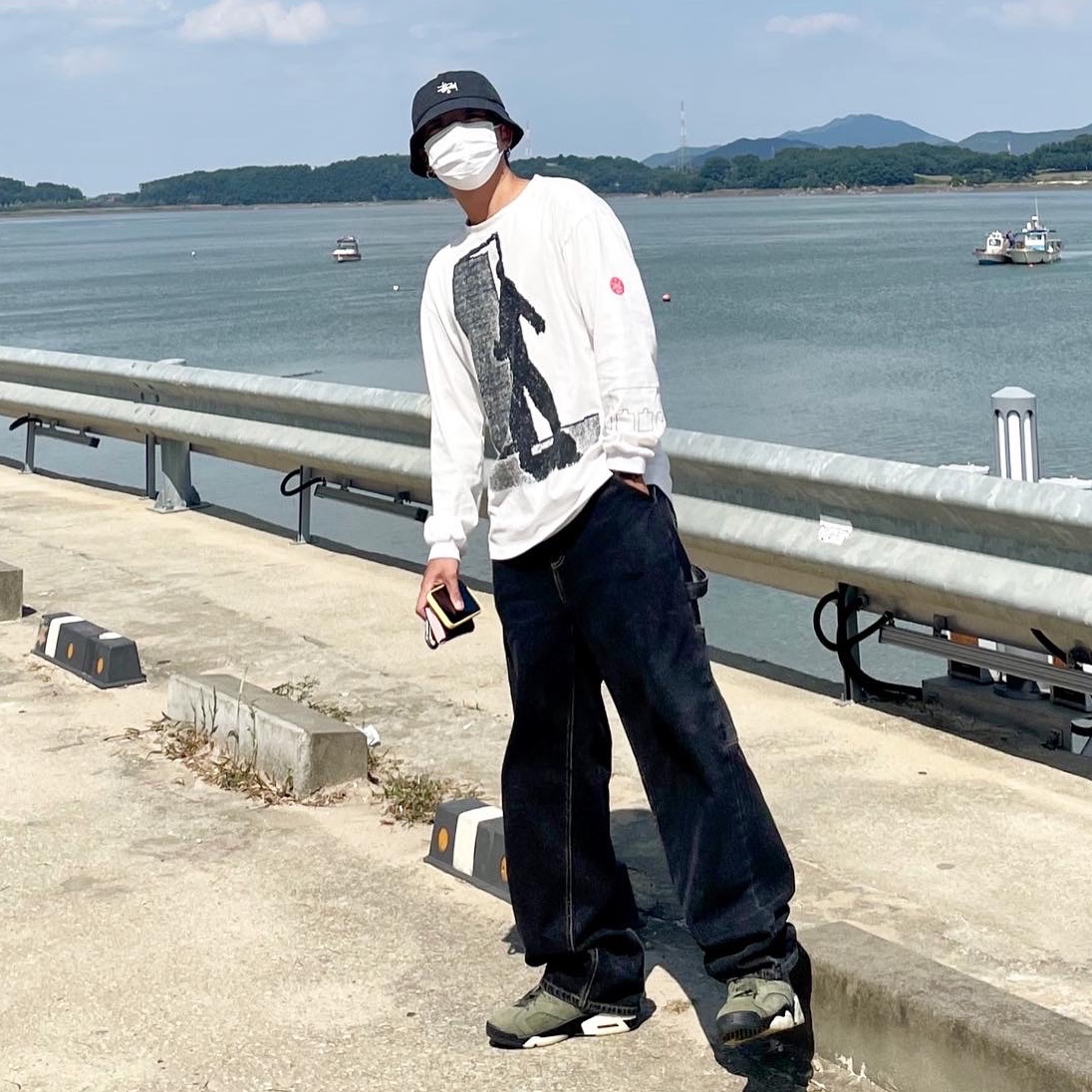Stussy Thinsulate Canvas Bell Hat Black, Jordan 6 x Travis Scott Retro Olive 착용 스타일