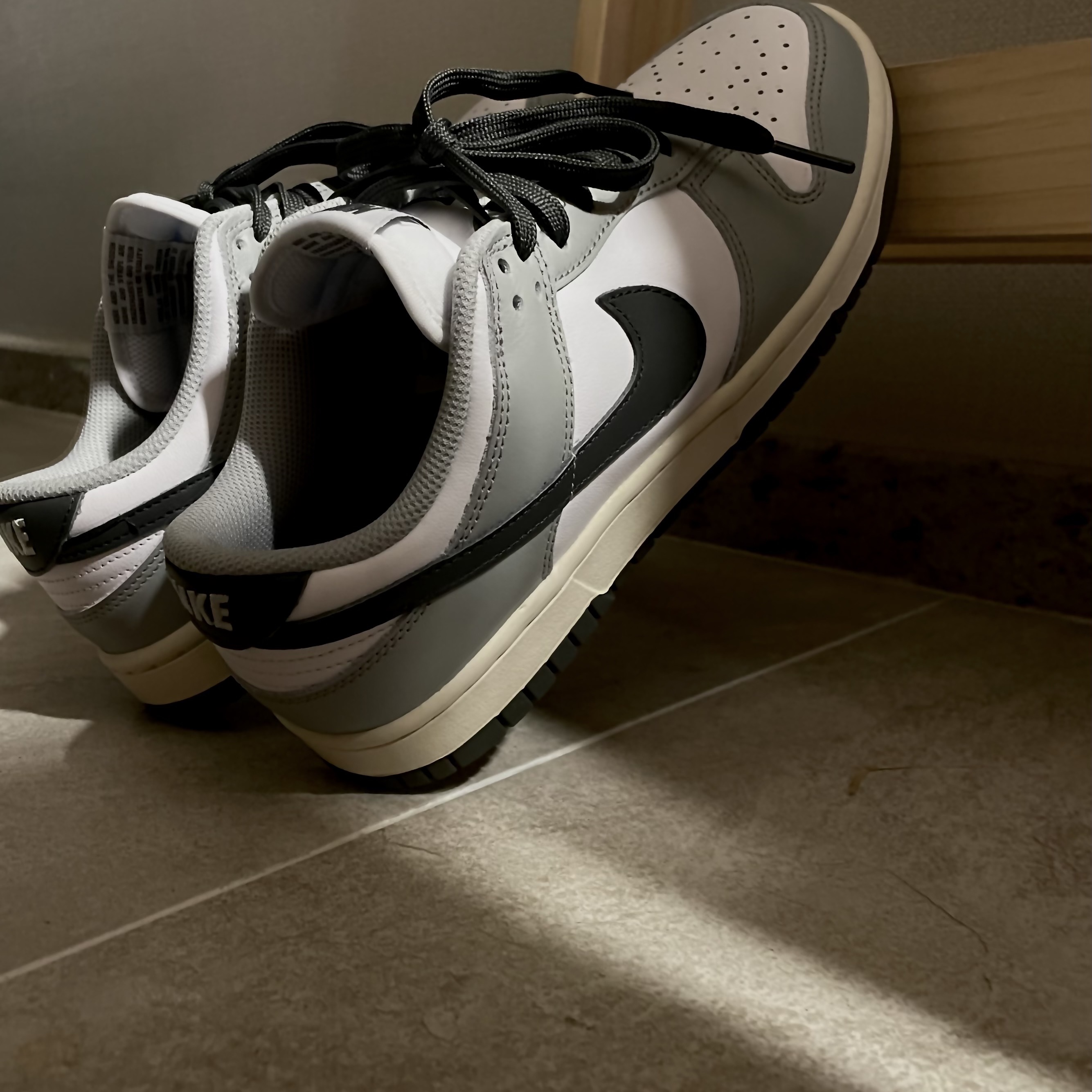 (W) Nike Dunk Low Light Smoke Grey 착용 스타일