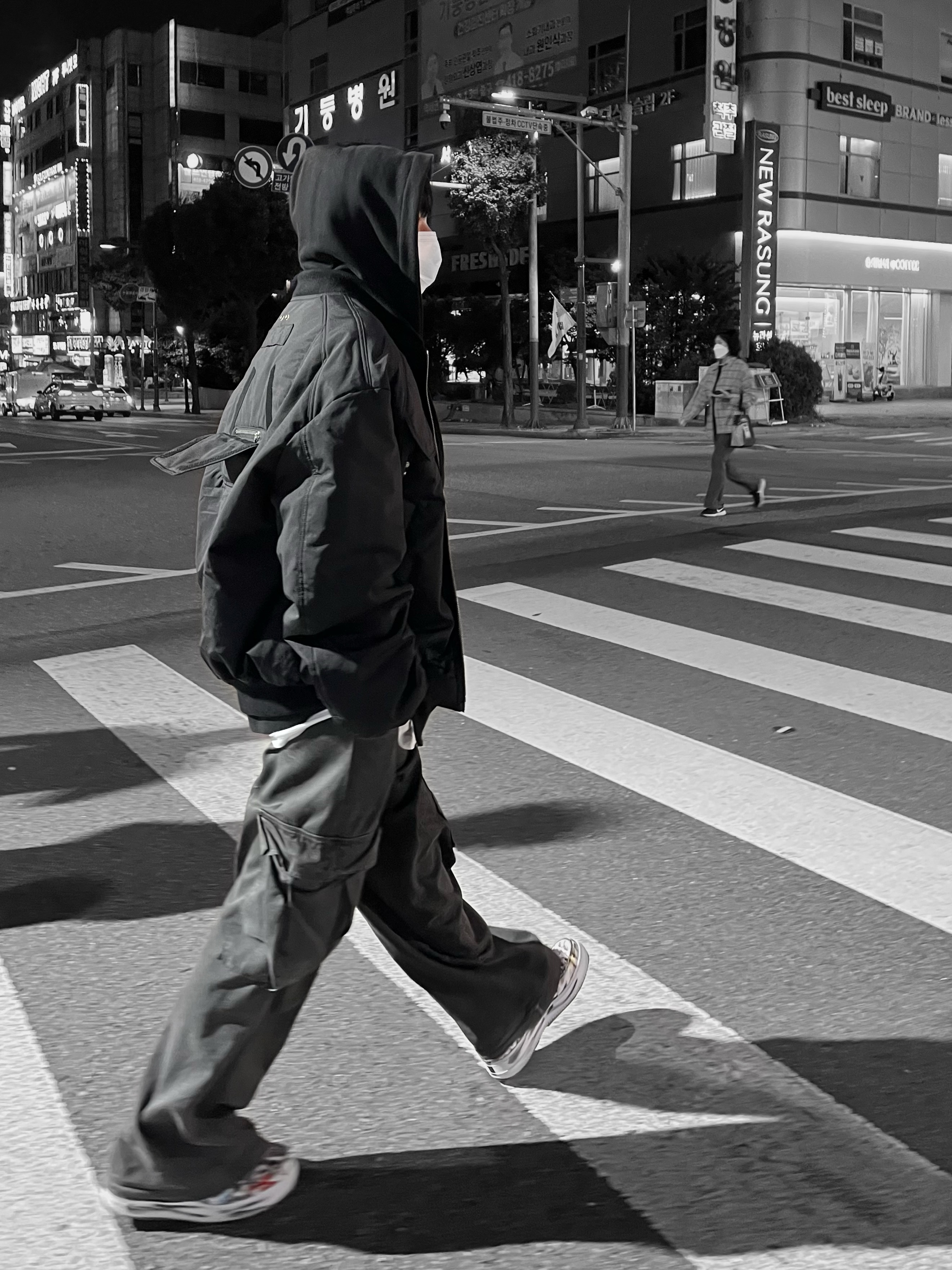 Undermycar Ababell Multi Flap Oversized Bomber Beluga - 22SS, Nike x Peaceminusone Air Force 1 Low Para-Noise 착용 스타일 - 1