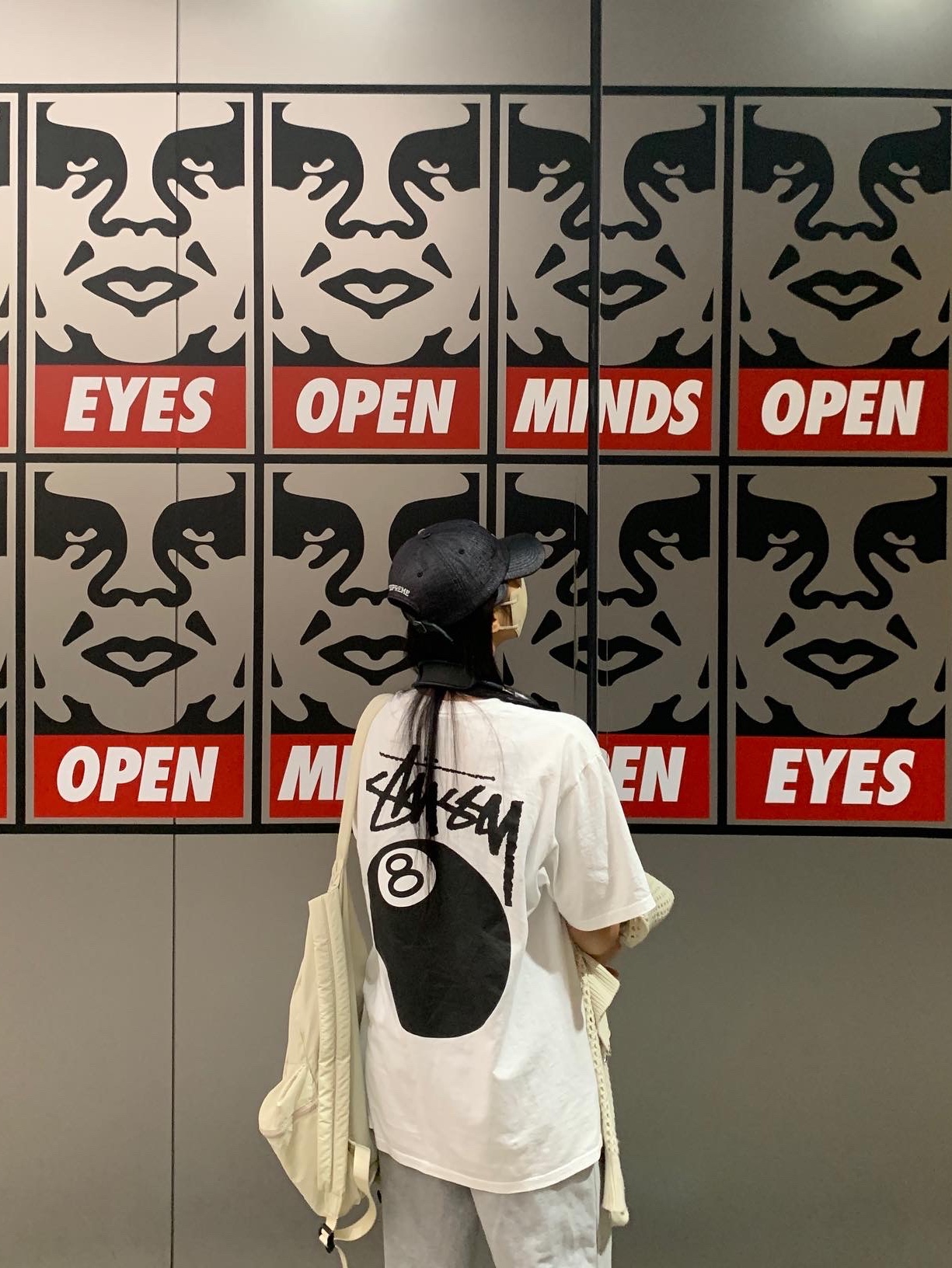 Stussy 8 Ball T-Shirt White - 22SS, Nike Air Force 1 '07 Low White 착용 스타일 - 4