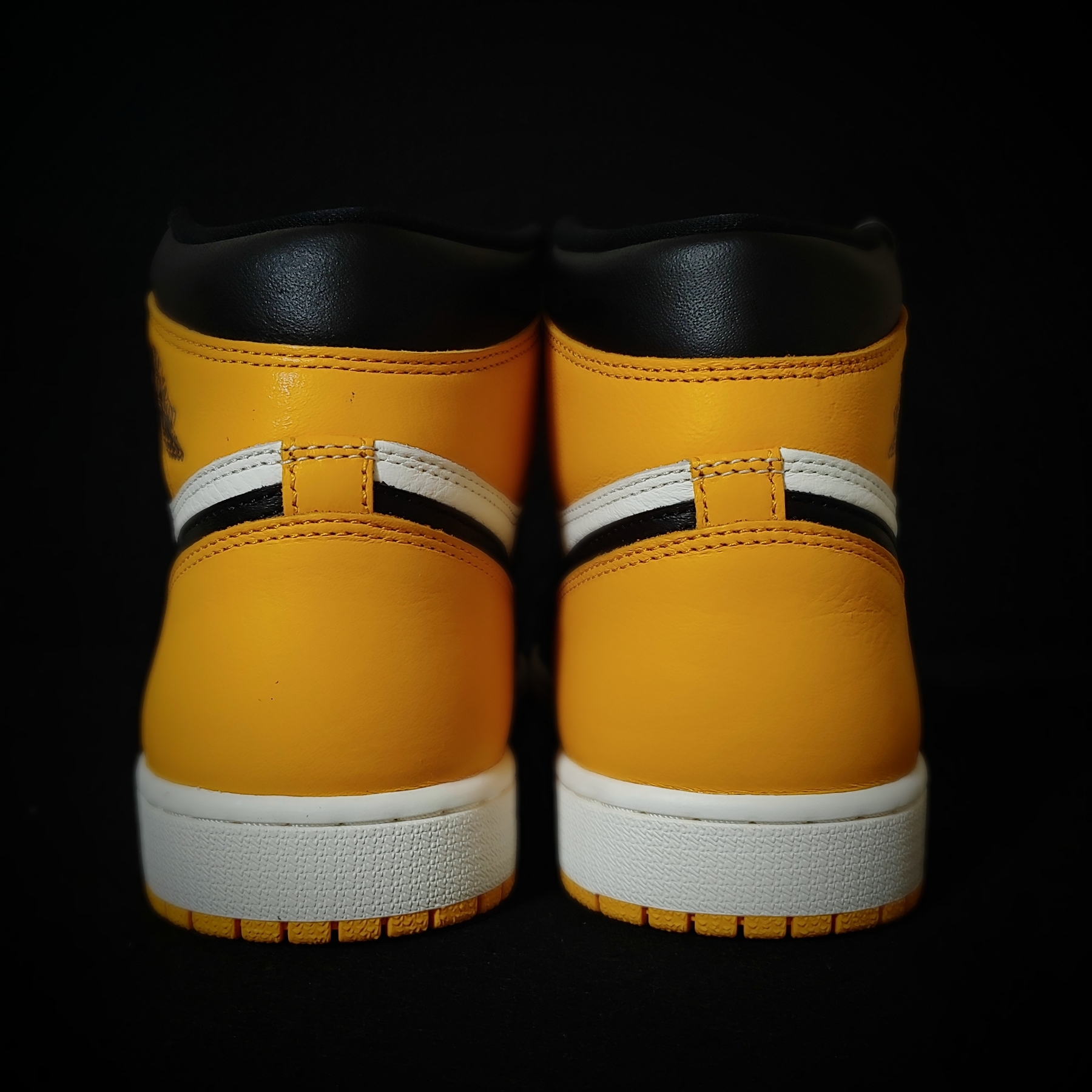 Jordan 1 Retro High OG Taxi 착용 스타일 - 3
