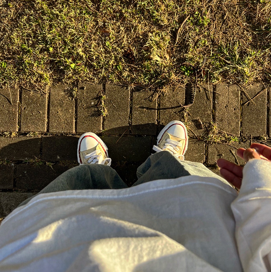 Maison Mihara Yasuhiro Peterson OG Sole Canvas Low-top Sneakers Natural 착용 스타일