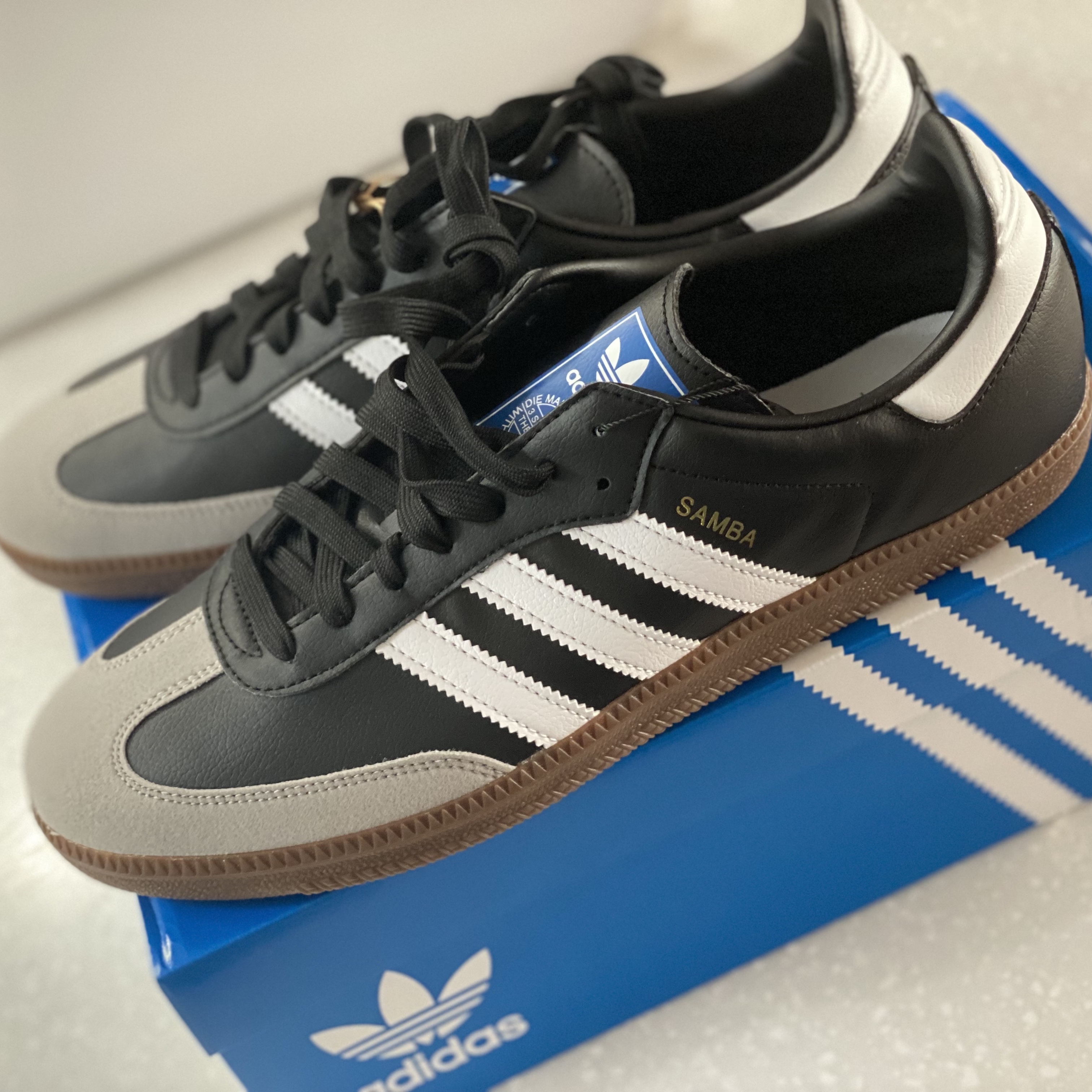 Adidas Samba Vegan Black White 착용 스타일