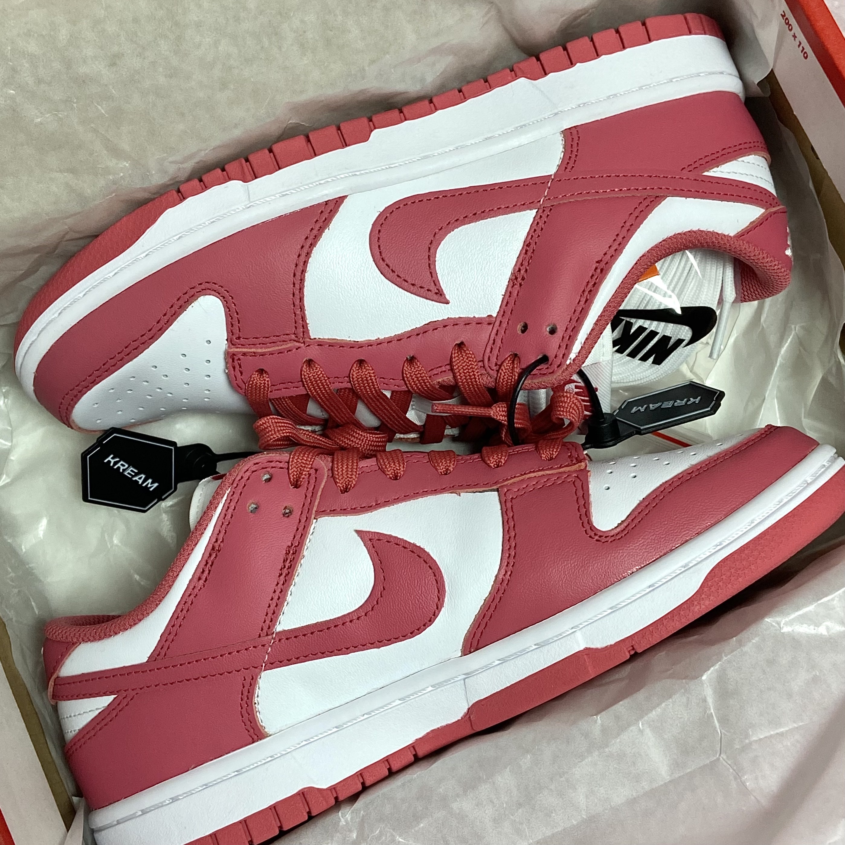 (W) Nike Dunk Low Archeo Pink 착용 스타일