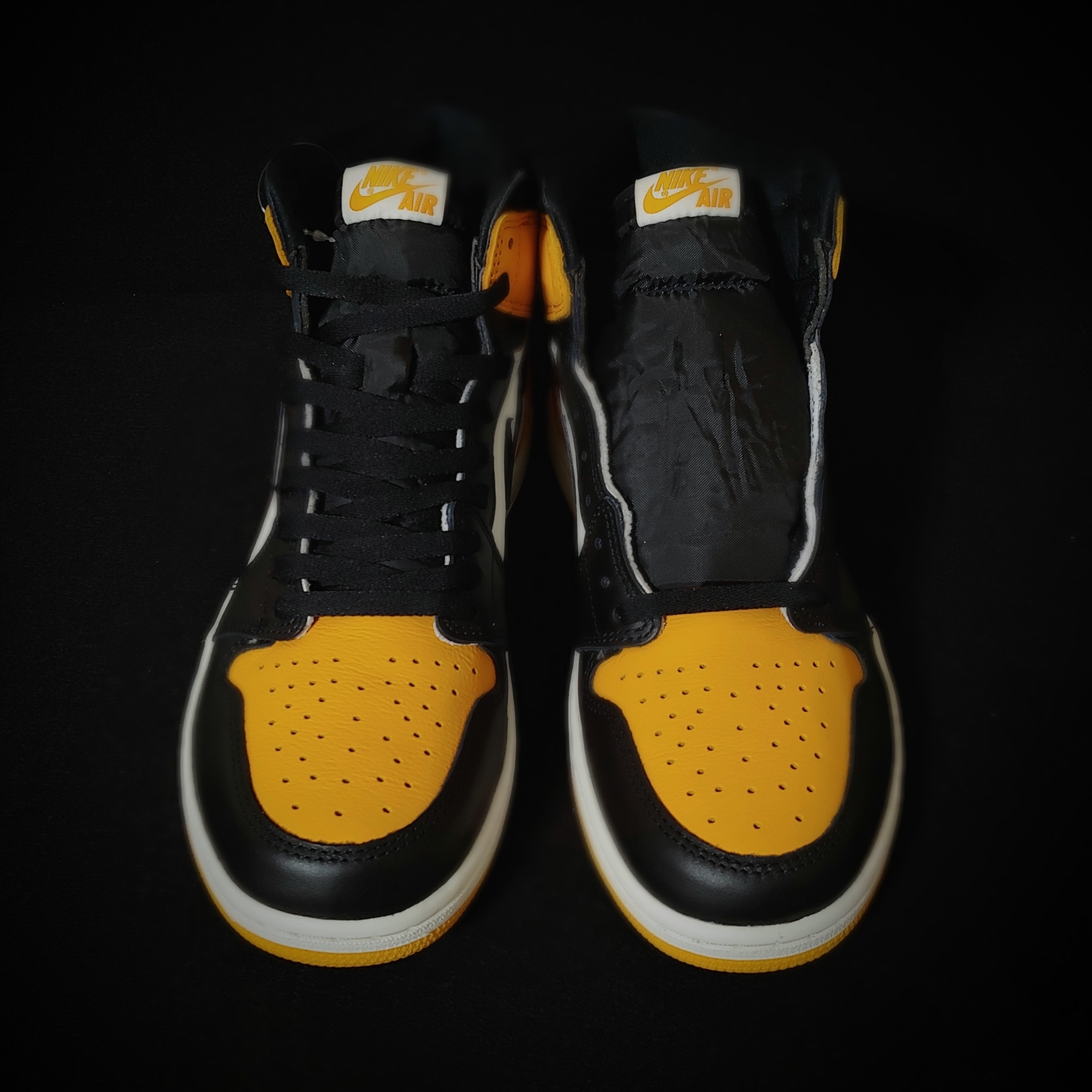Jordan 1 Retro High OG Taxi 착용 스타일 - 1