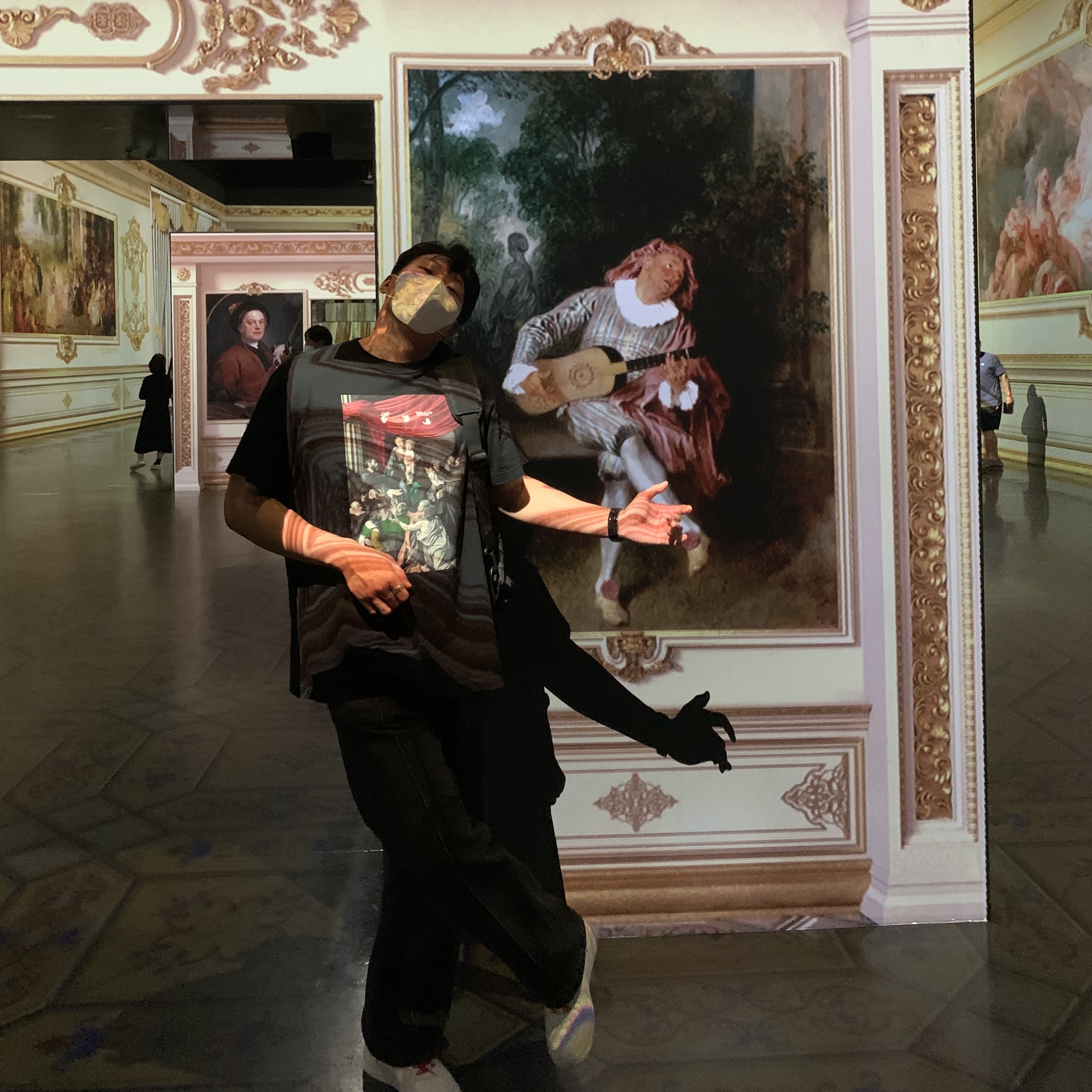 Nike x Supreme Air Force 1 Low White, Off-White Sprayed Caravaggio Painting Arrow Over S/S T-Shirt Khaki 착용 스타일 - 1