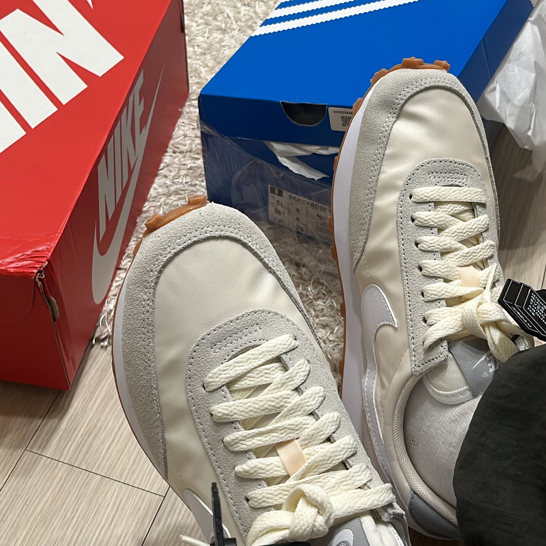 (W) Nike Daybreak Summit White 착용 스타일 - 2