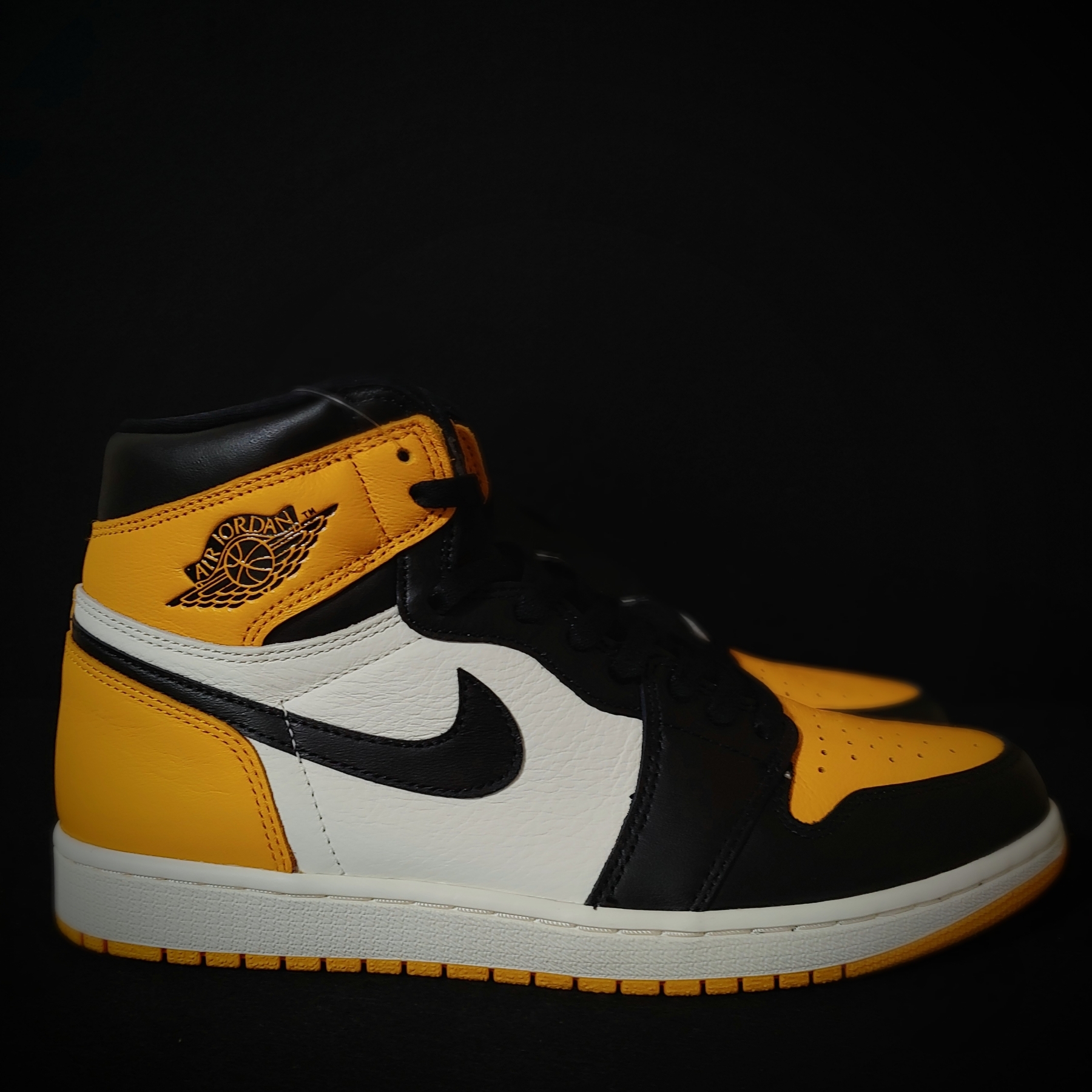 Jordan 1 Retro High OG Taxi 착용 스타일 - 4