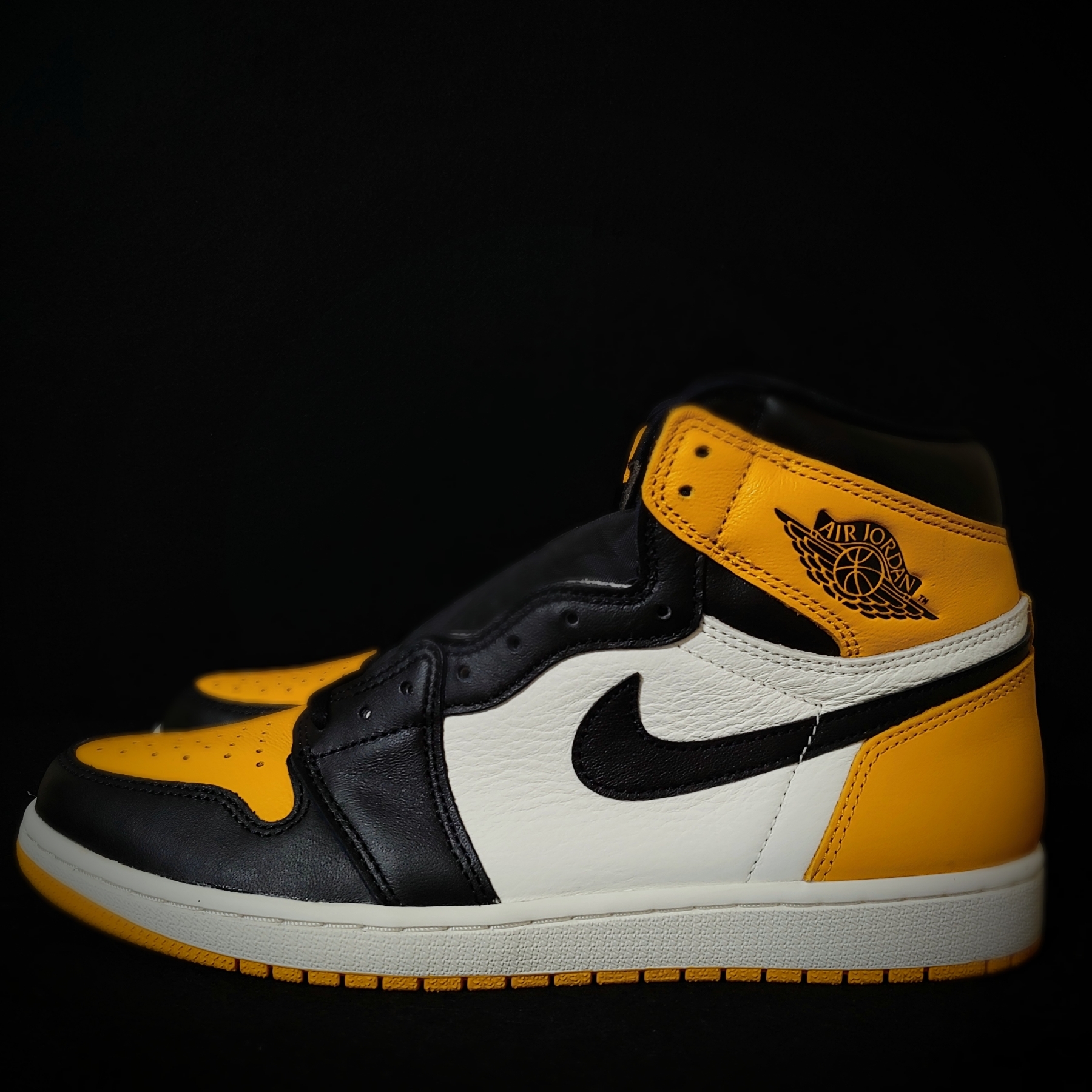 Jordan 1 Retro High OG Taxi 착용 스타일 - 2