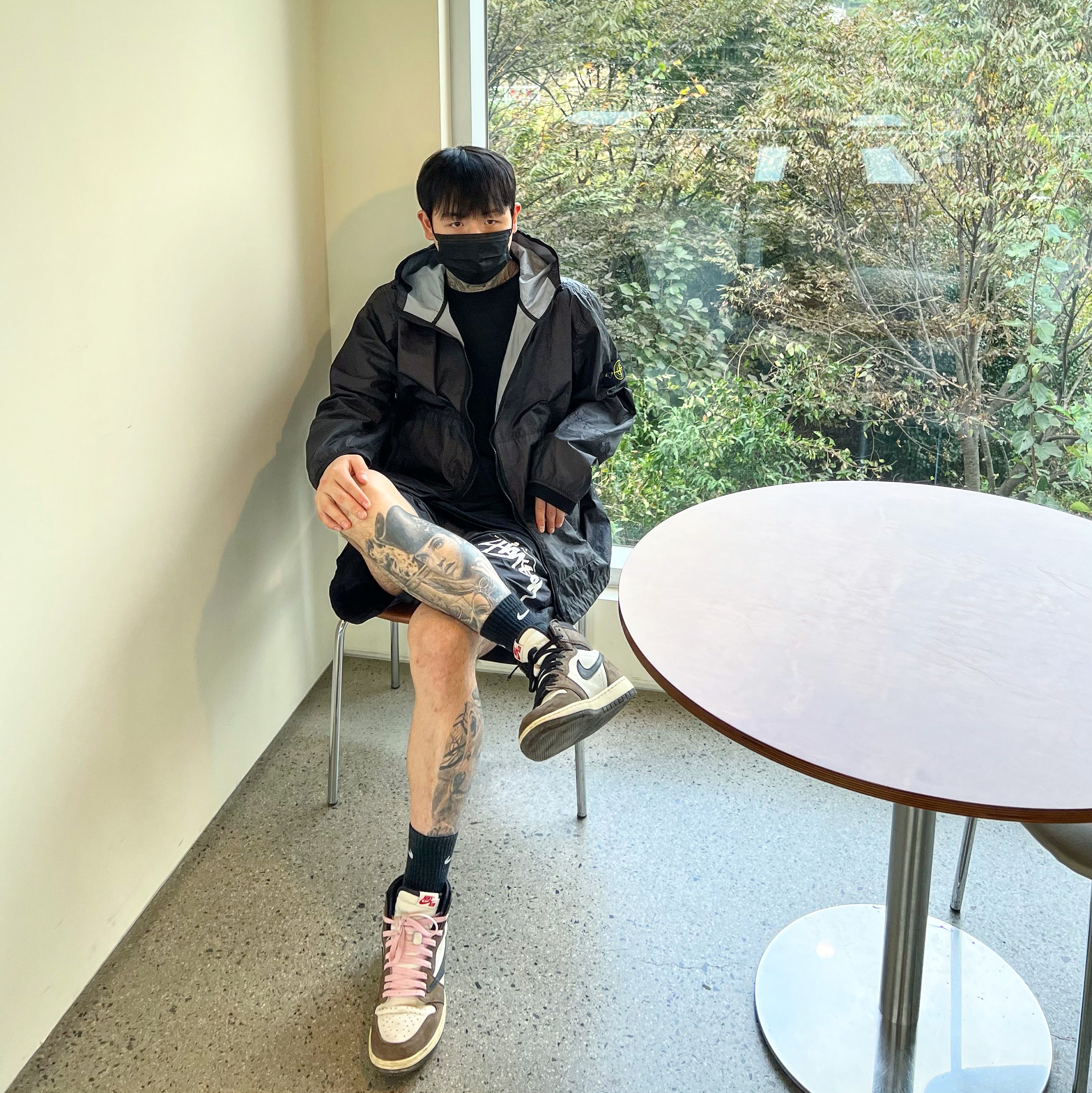 Stone Island 40523 Membrana 3L TC Jacket Black - 21SS, Jordan 1 x Travis Scott Retro High OG SP Mocha 착용 스타일