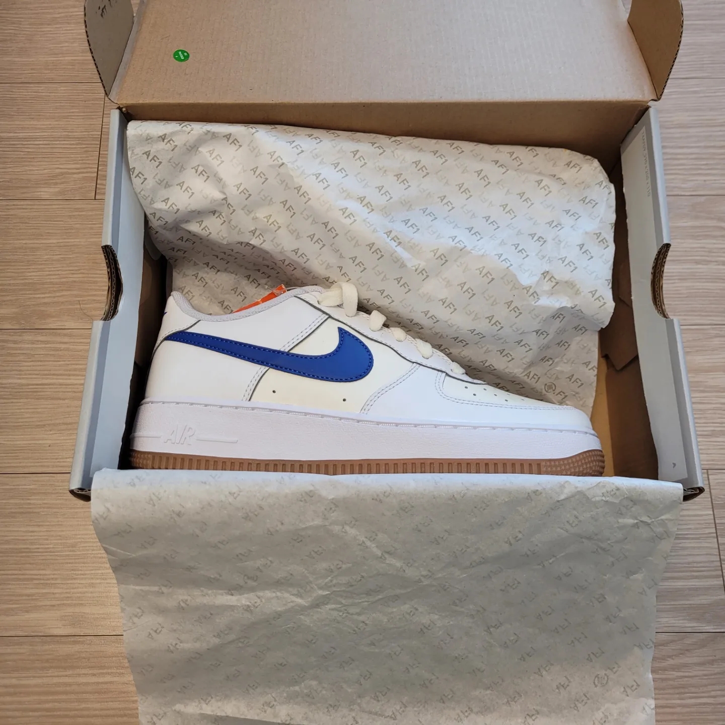 (GS) Nike Air Force 1 White Game Royal 착용 스타일 - 2