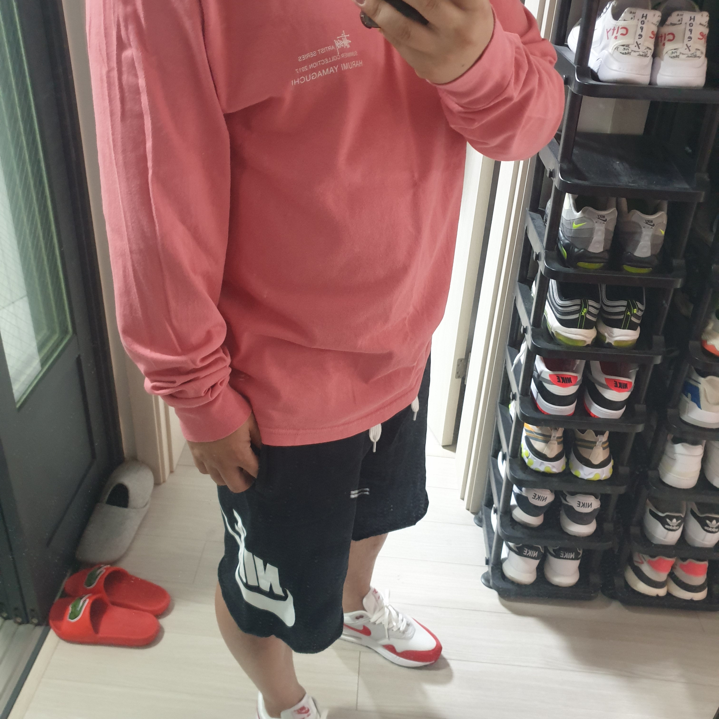 Nike Air Max 1 Anniversary Red (2017/2018 Restock Pair) 착용 스타일 - 1
