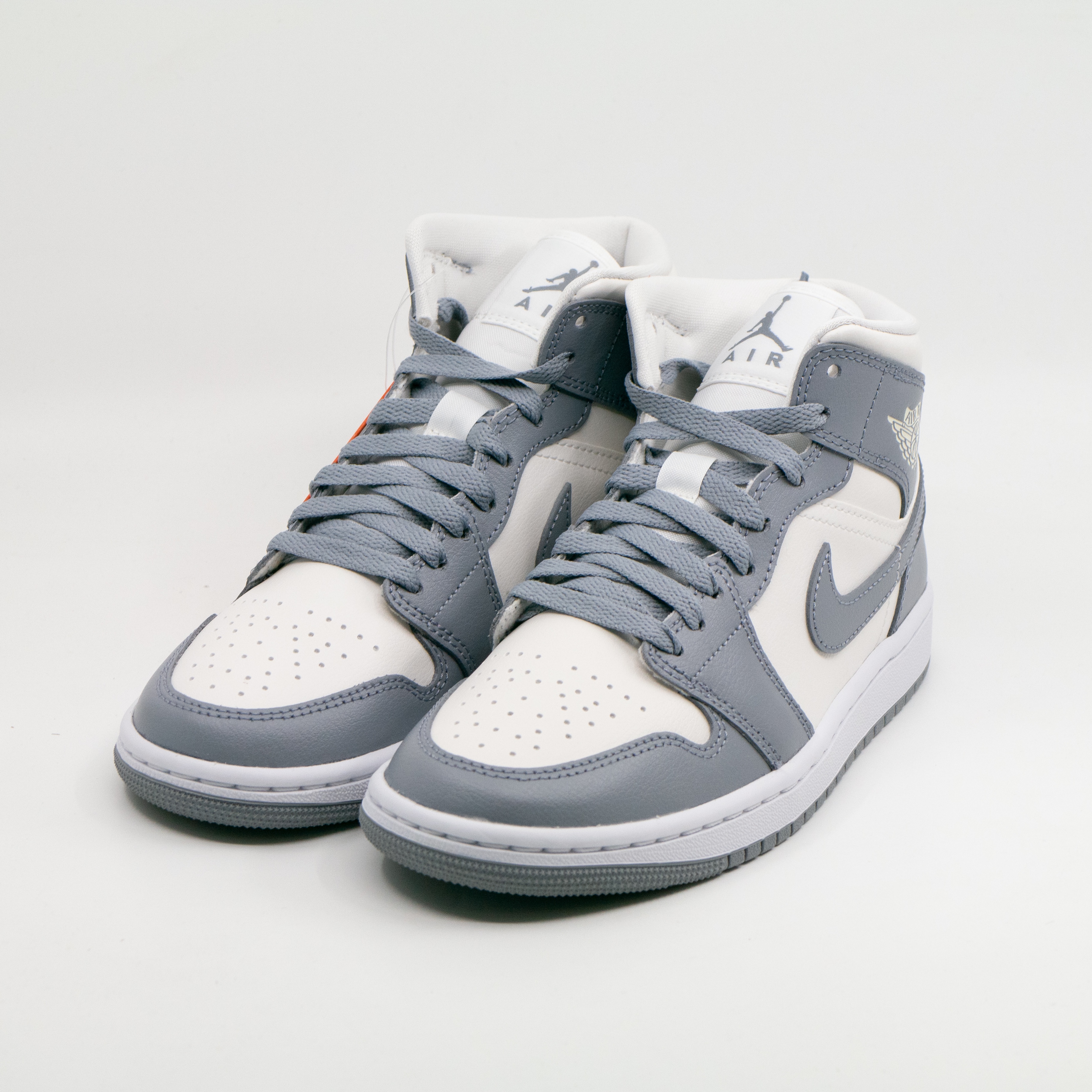(W) Jordan 1 Mid Sail Stealth 착용 스타일 - 2