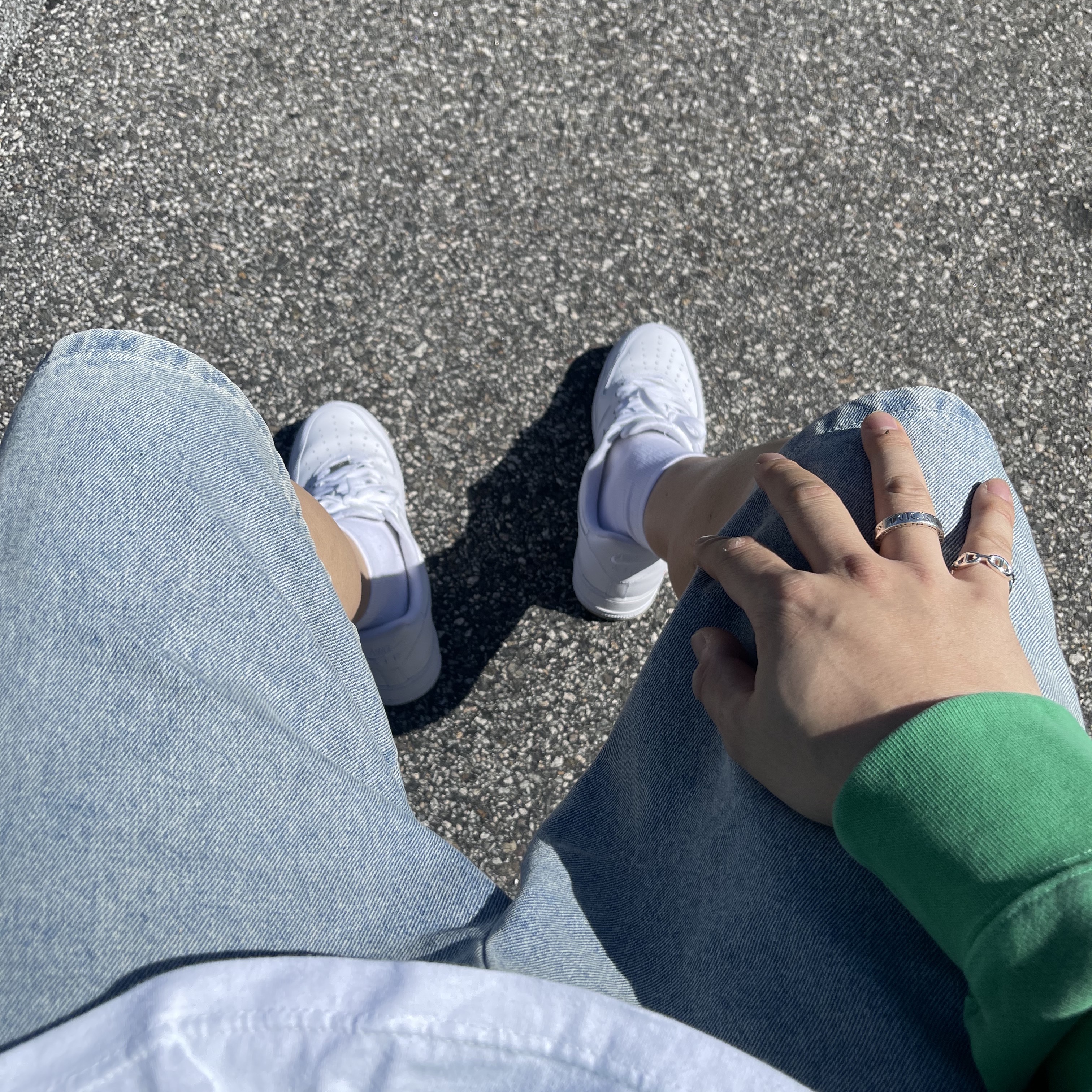 Jordan 1 x Travis Scott x Fragment Retro Low OG SP Military Blue, Nike x Travis Scott Air Max 1 Cact.us Gold 착용 스타일 - 2