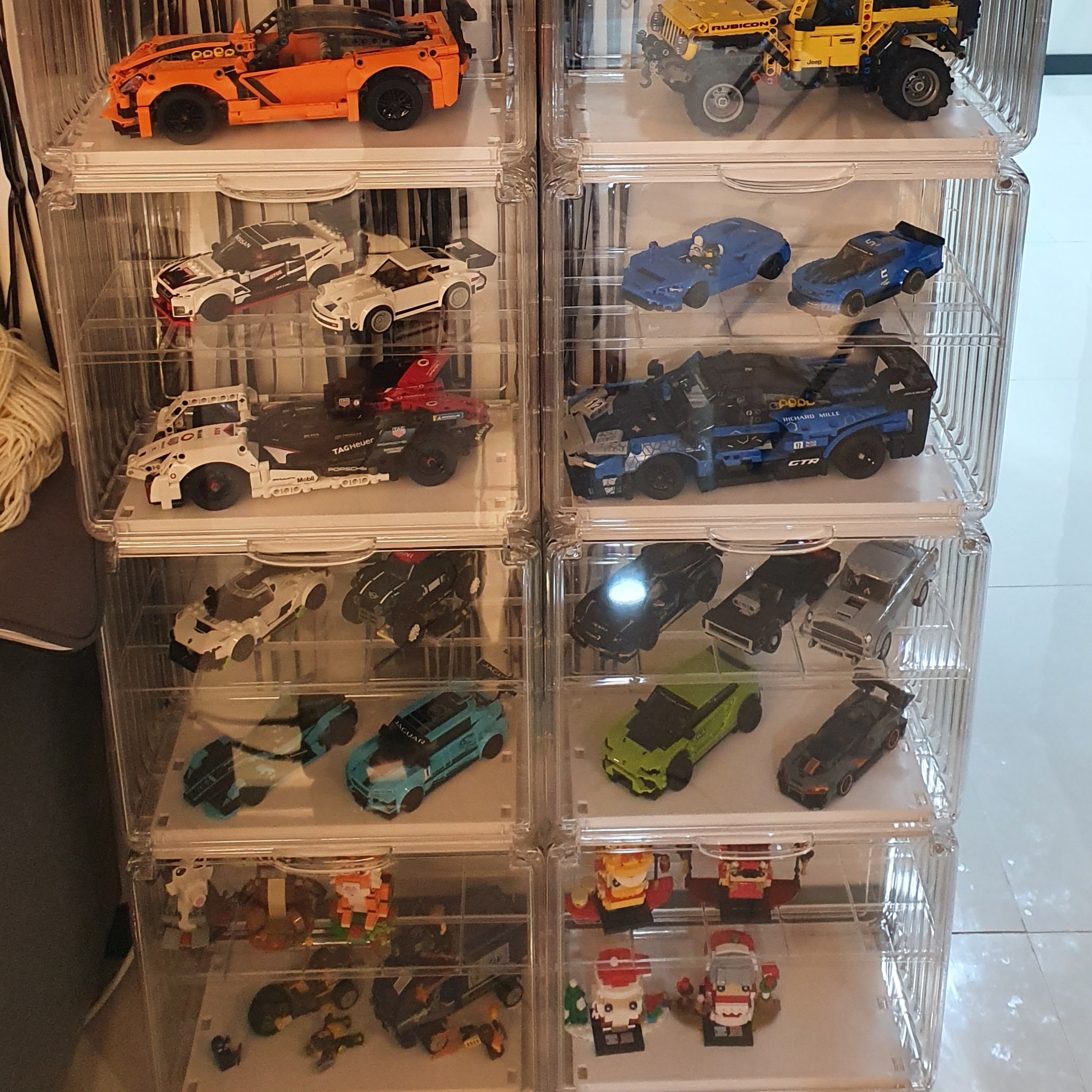 Lego Marvel Infinity Gauntlet, Lego Ferrari F8 Tributo 착용 스타일 - 2