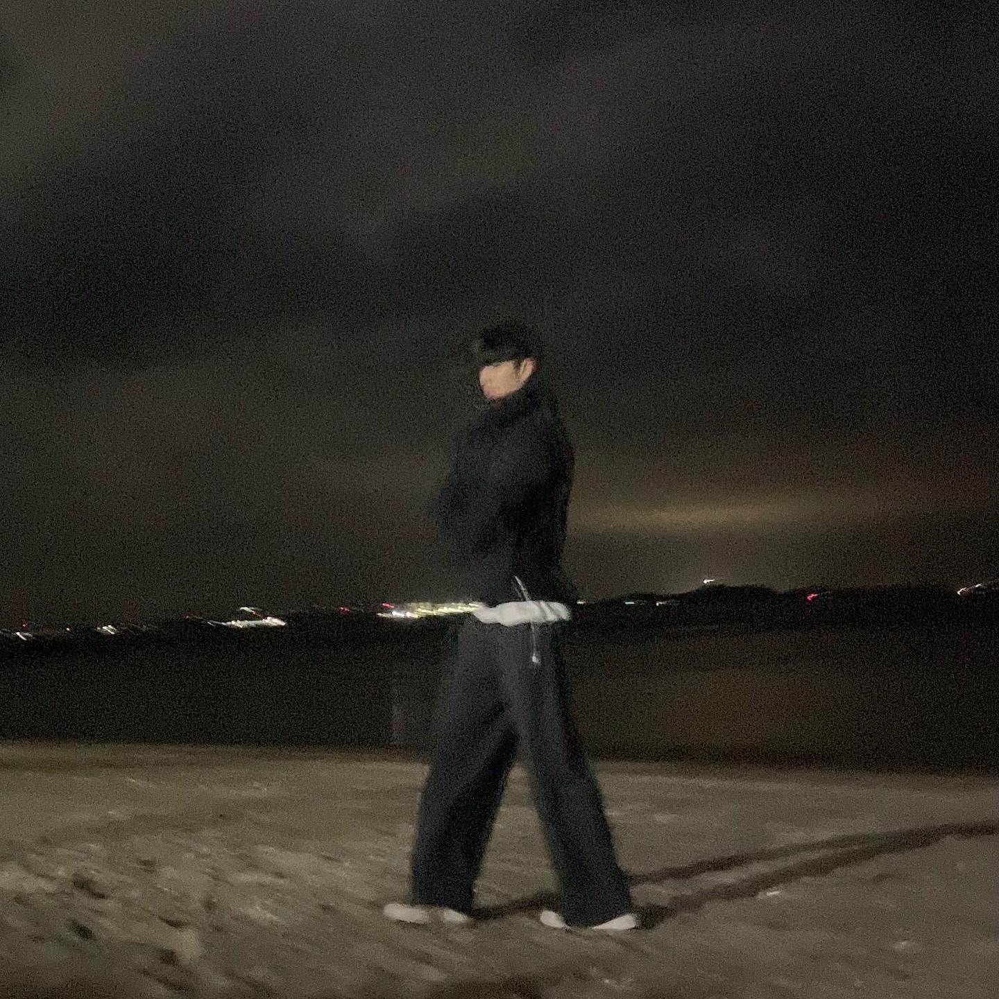 Arc'teryx Atom LT Hoody Black 착용 스타일