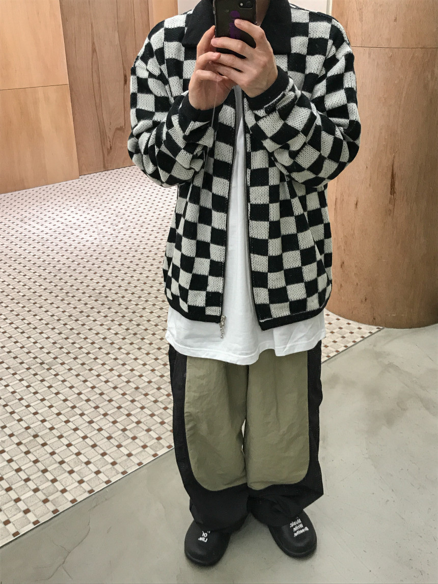 Oofos x Takahiromiyashita The Soloist The Soloist's Way Of Life Clog Black White 착용 스타일 - 1