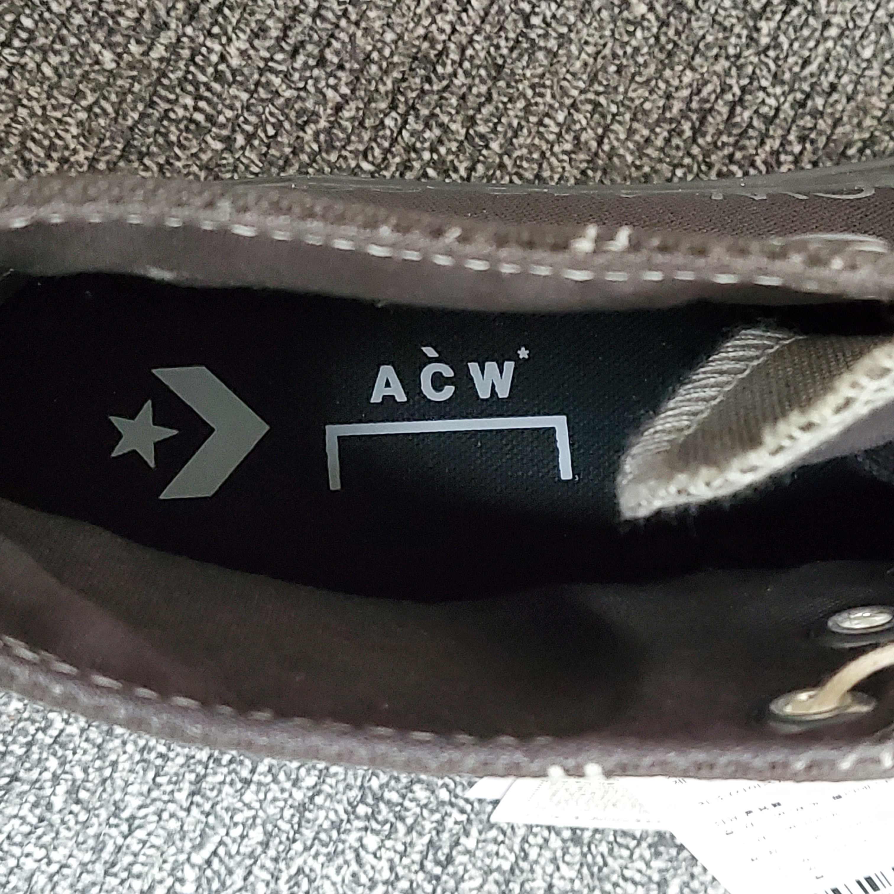 Converse x A-Cold-Wall Chuck 70 Hi Pavement 착용 스타일 - 4