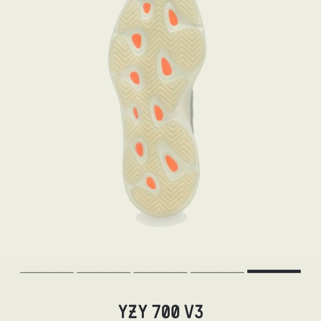 Adidas Yeezy 700 V3 Fade Salt 착용 스타일 - 5
