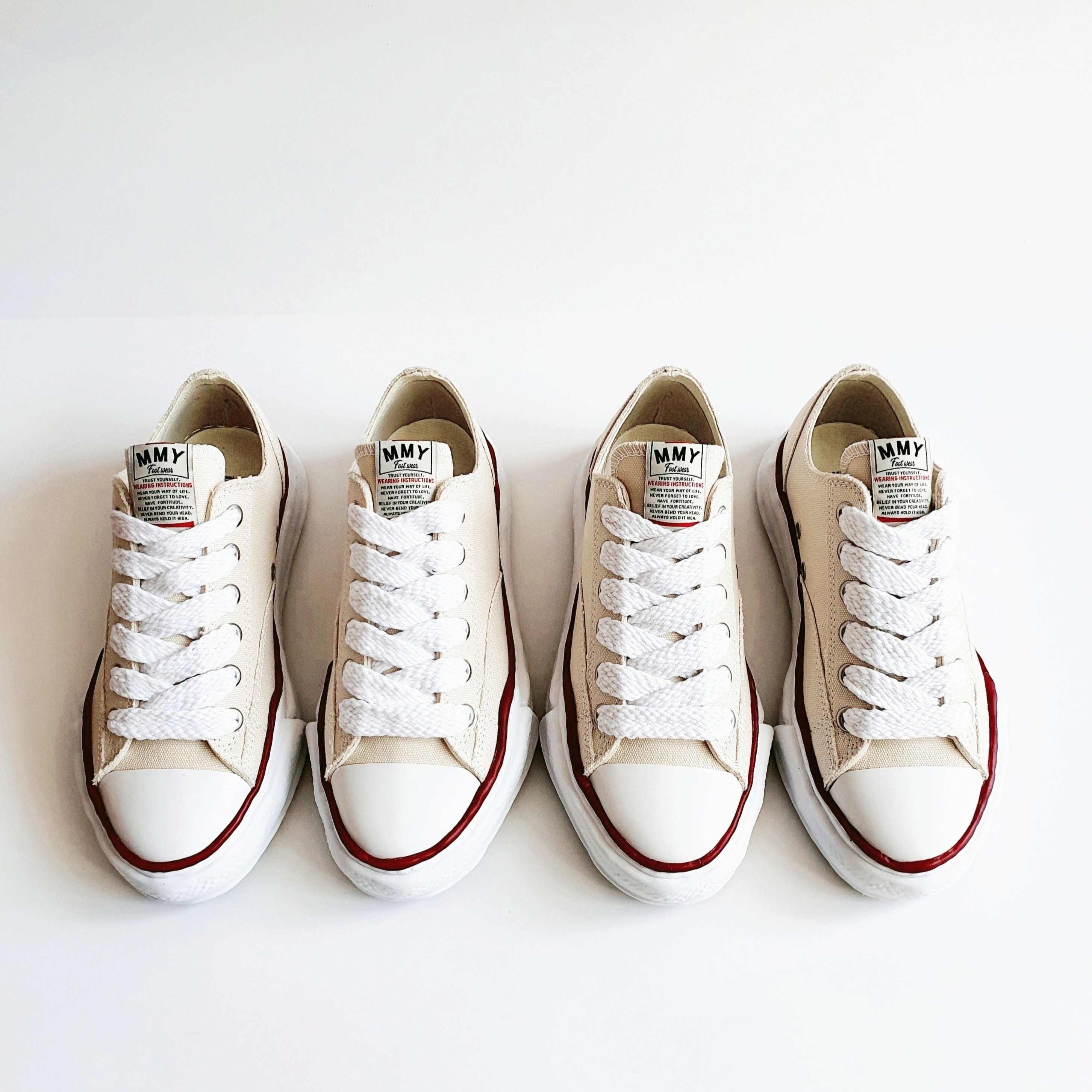 Maison Mihara Yasuhiro Peterson OG Sole Canvas Low-top Sneakers Natural 착용 스타일