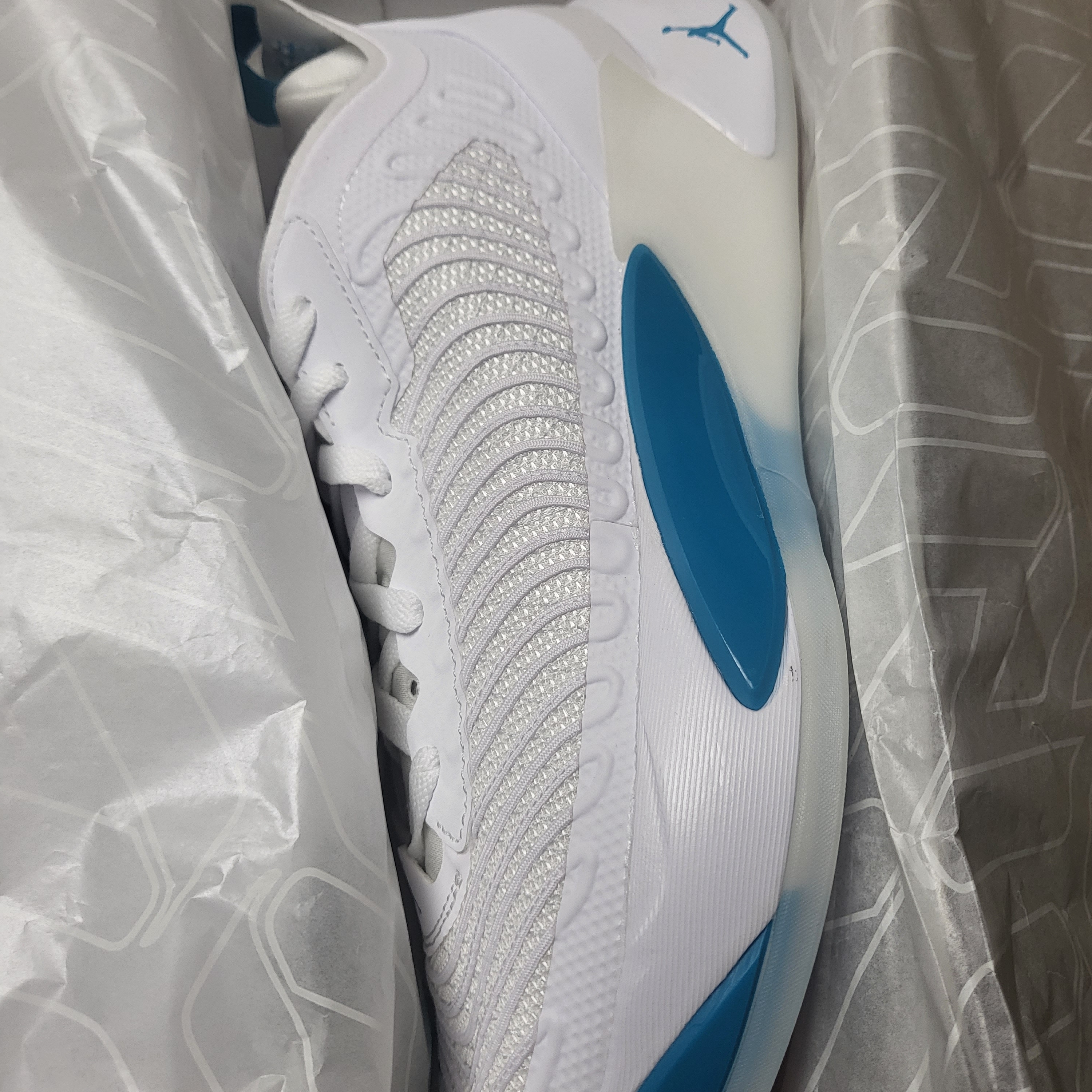 Jordan Luka 1 PF Neo Turquoise 착용 스타일