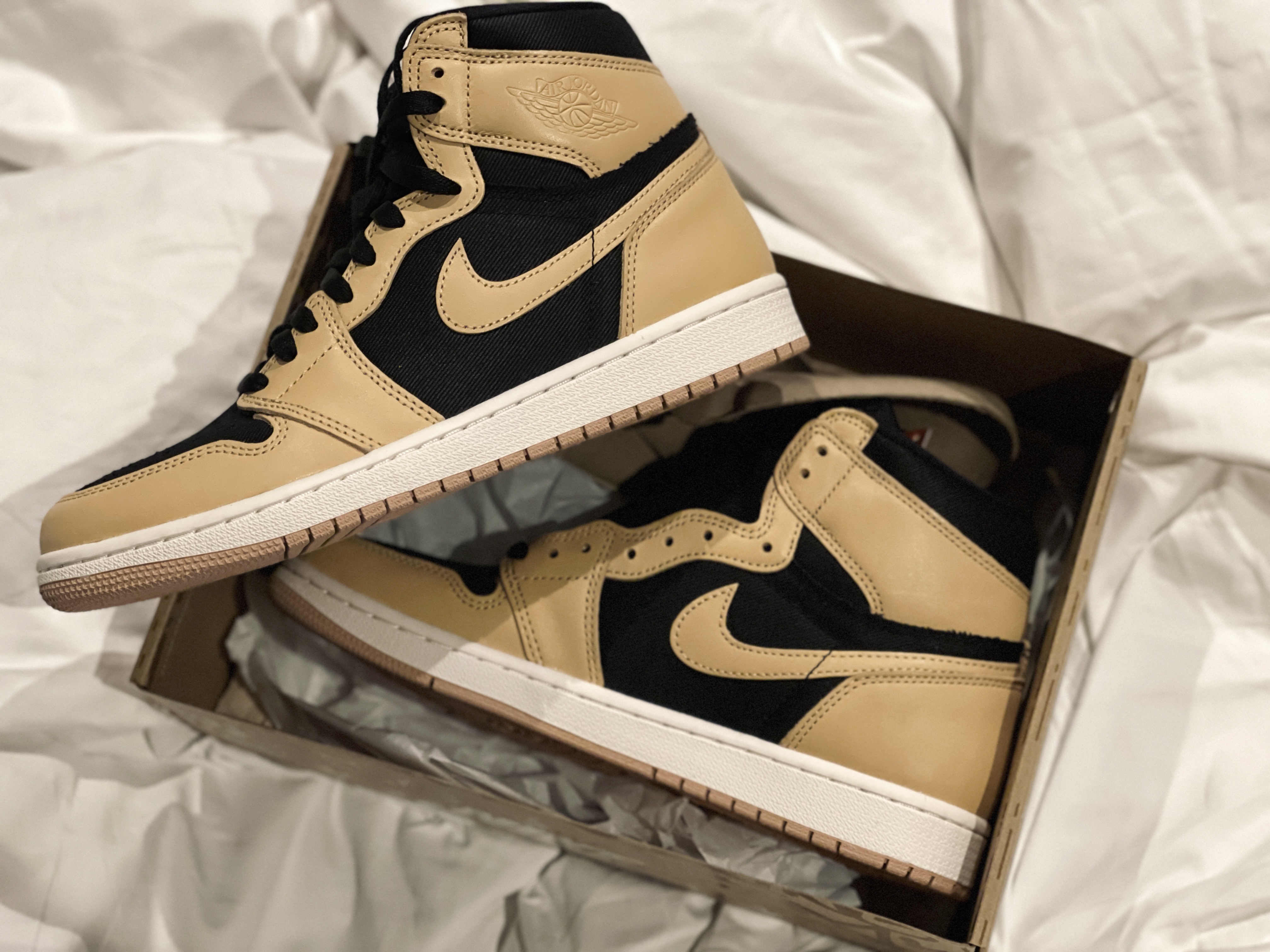 Jordan 1 Retro High OG Vachetta Tan 착용 스타일 - 1