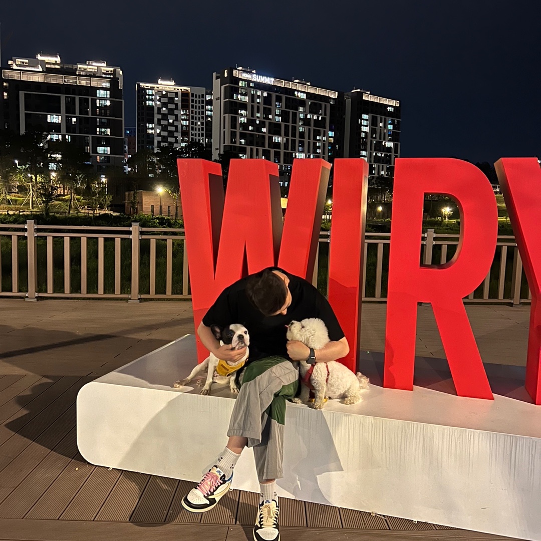 Wooyoungmi White Back Logo T-Shirt Black - 22FW, Jordan 1 x Travis Scott x Fragment Retro Low OG SP Military Blue 착용 스타일