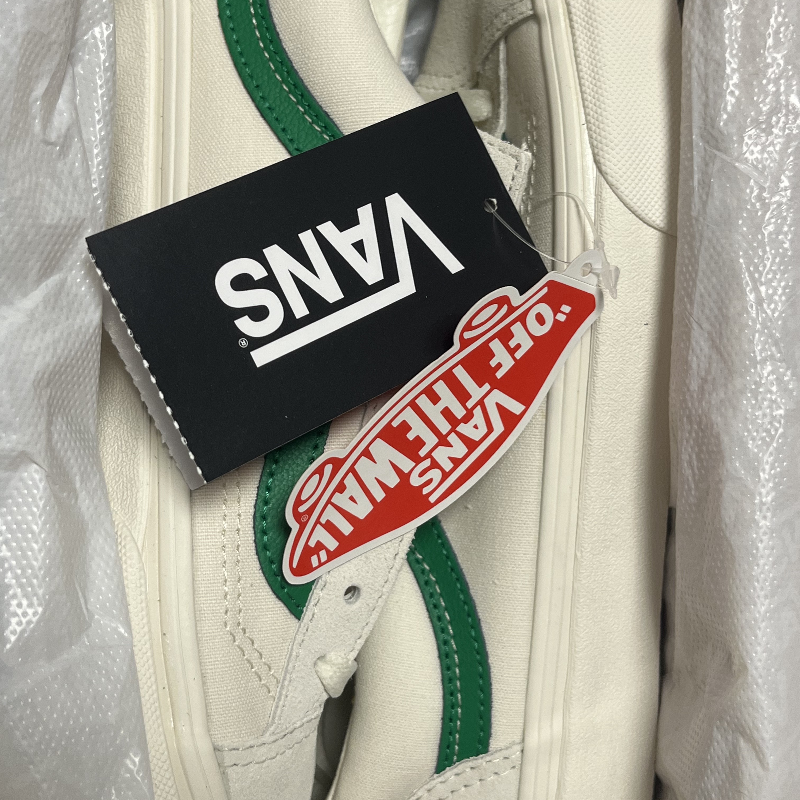 Vans Style 36 Marshmallow Jolly Green 착용 스타일 - 2