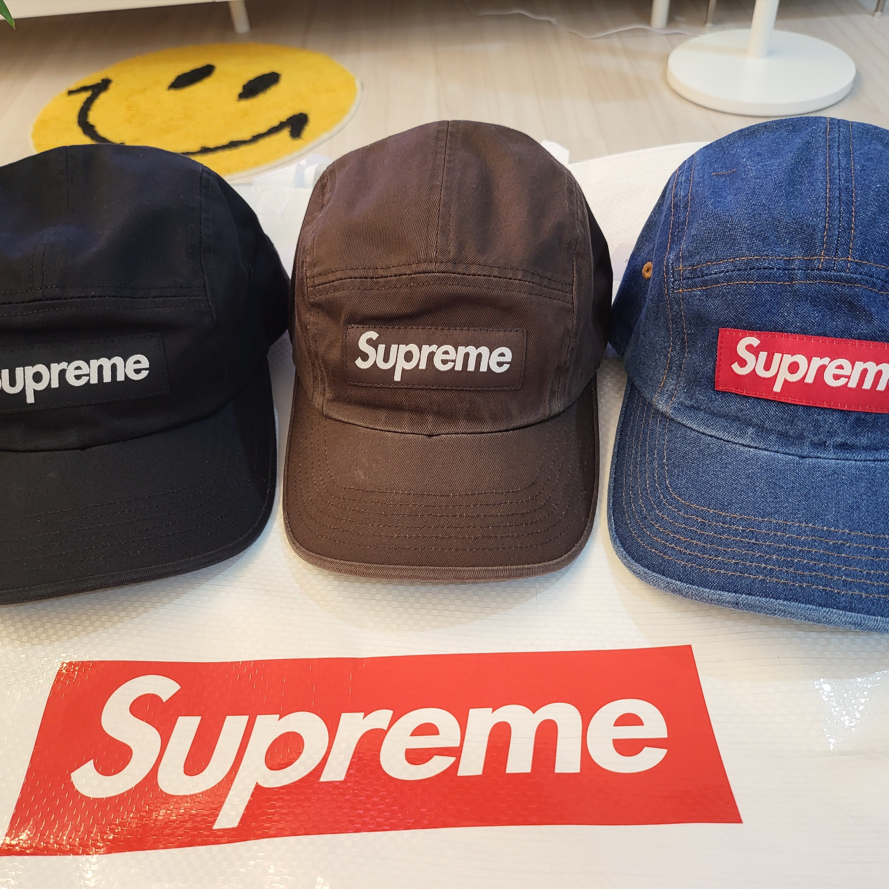 Supreme Washed Chino Twill Camp Cap Black, Supreme Washed Chino Twill Camp Cap Denim - 22FW 착용 스타일