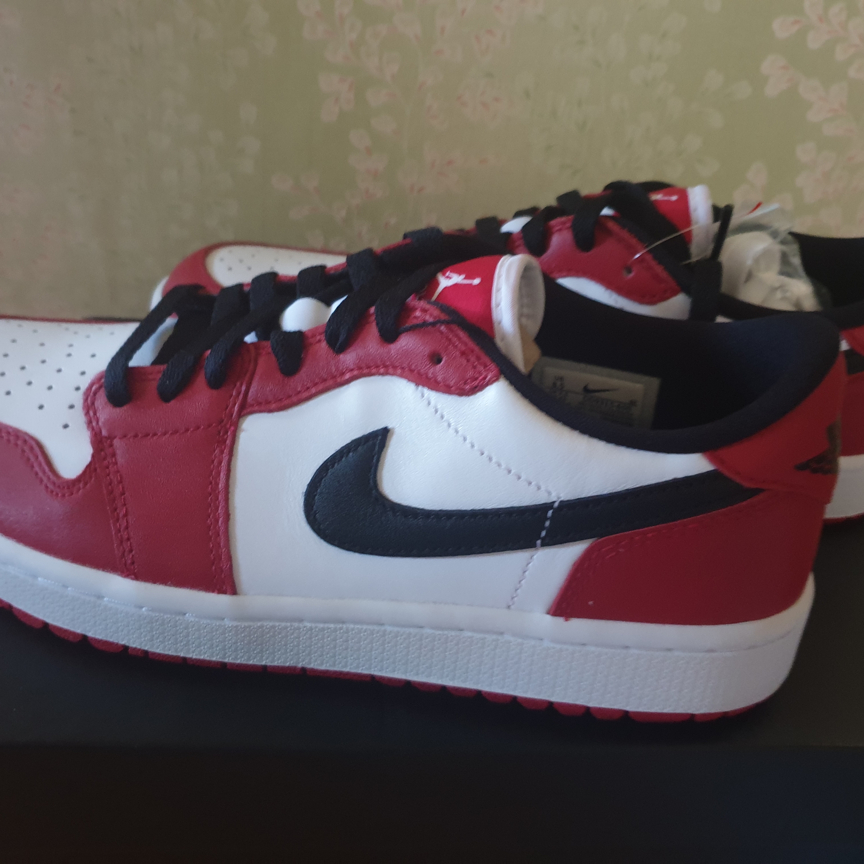 Jordan 1 Low Golf Chicago 착용 스타일 - 1