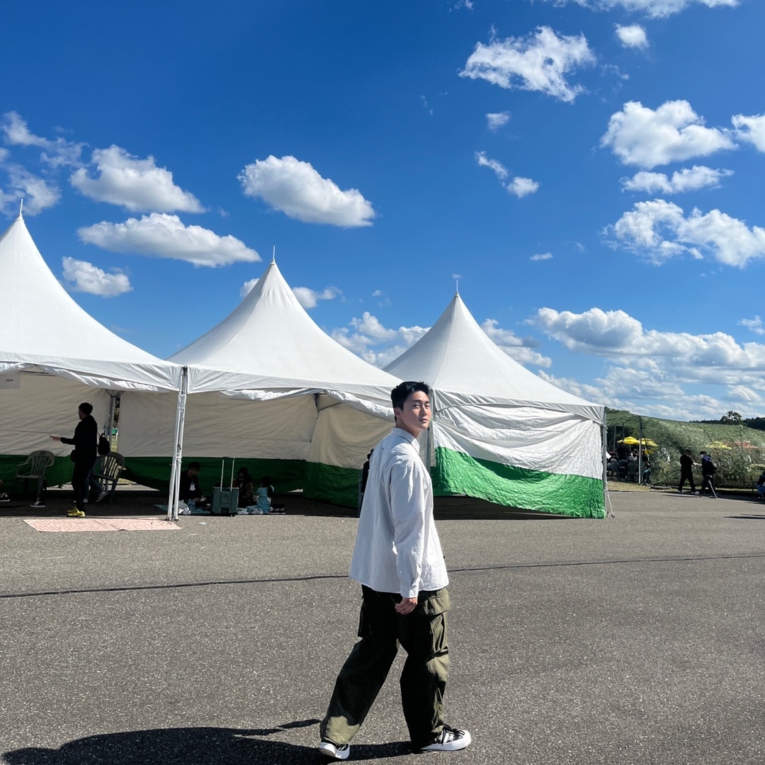 Y-3 Yohji Star Black White 착용 스타일