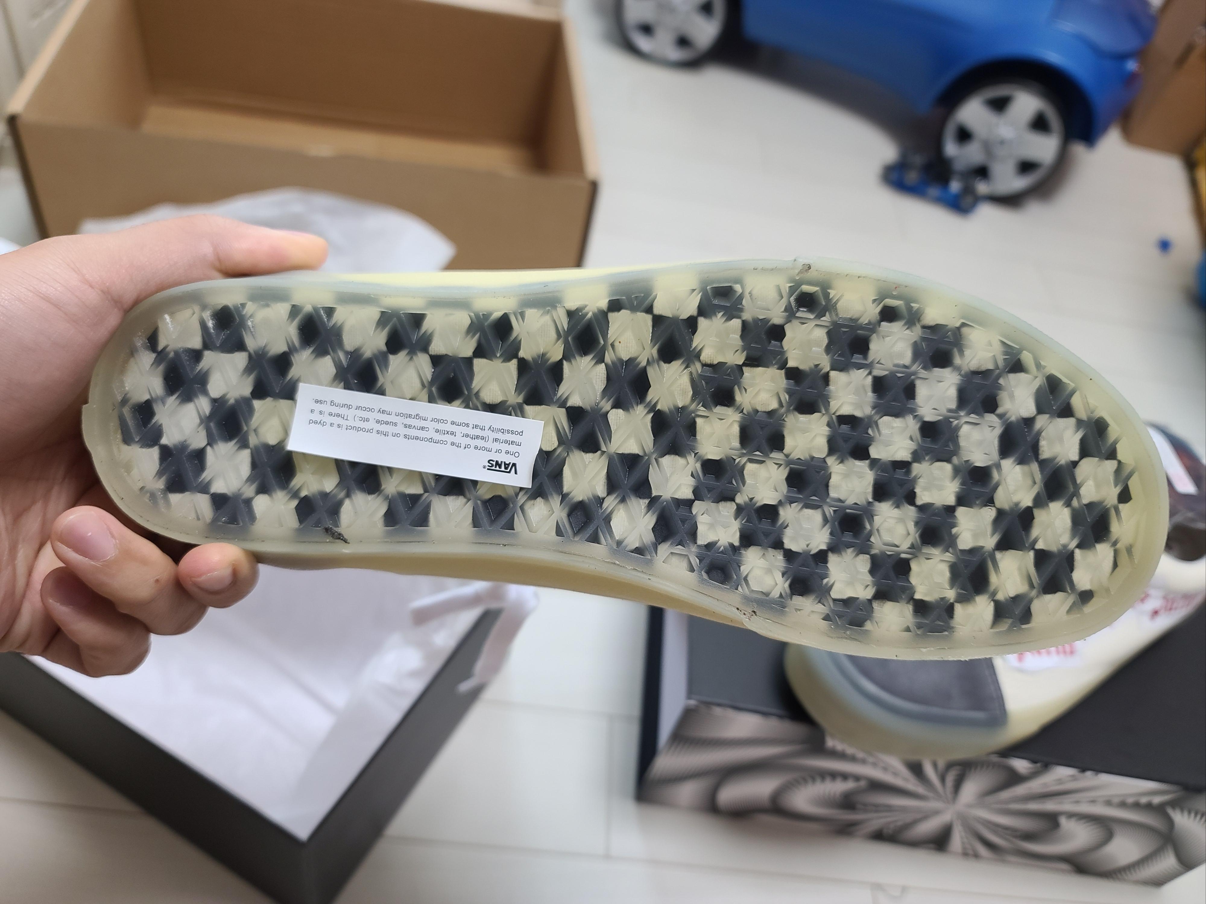 Vans Vault x Palm Angels Old Skool VLT LX Pewter 착용 스타일 - 4