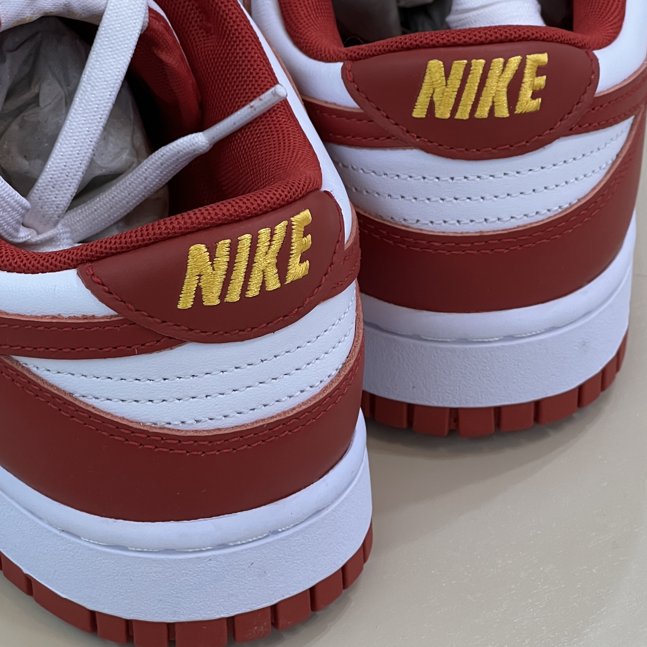 Nike Dunk Low Retro Gym Red 착용 스타일 - 2