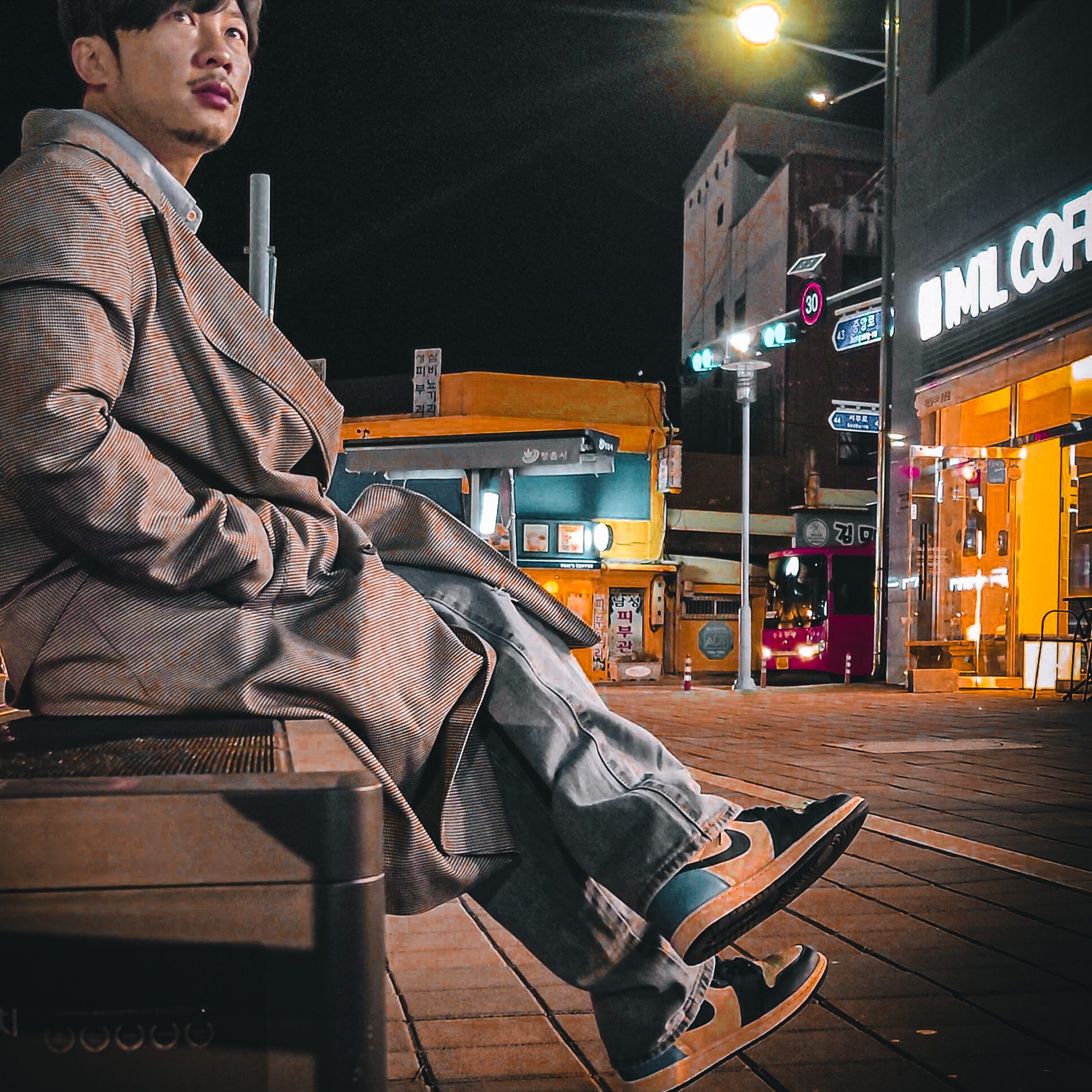 Jordan 1 Retro High Obsidian UNC 착용 스타일