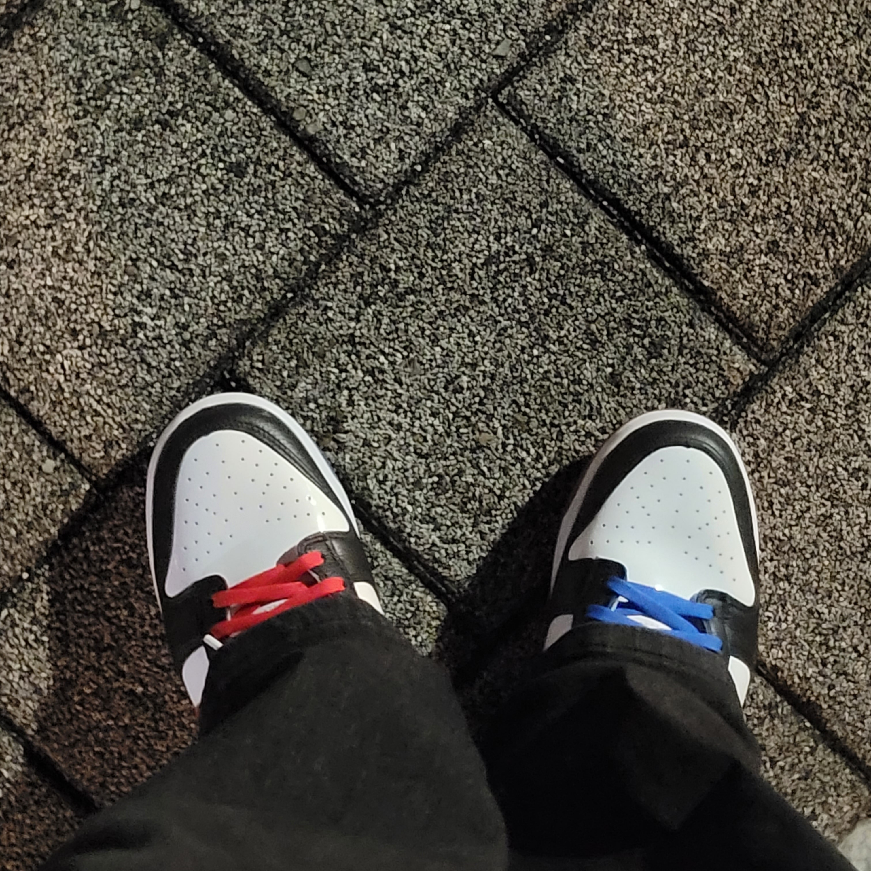 Nike Dunk Low SE Seoul 착용 스타일