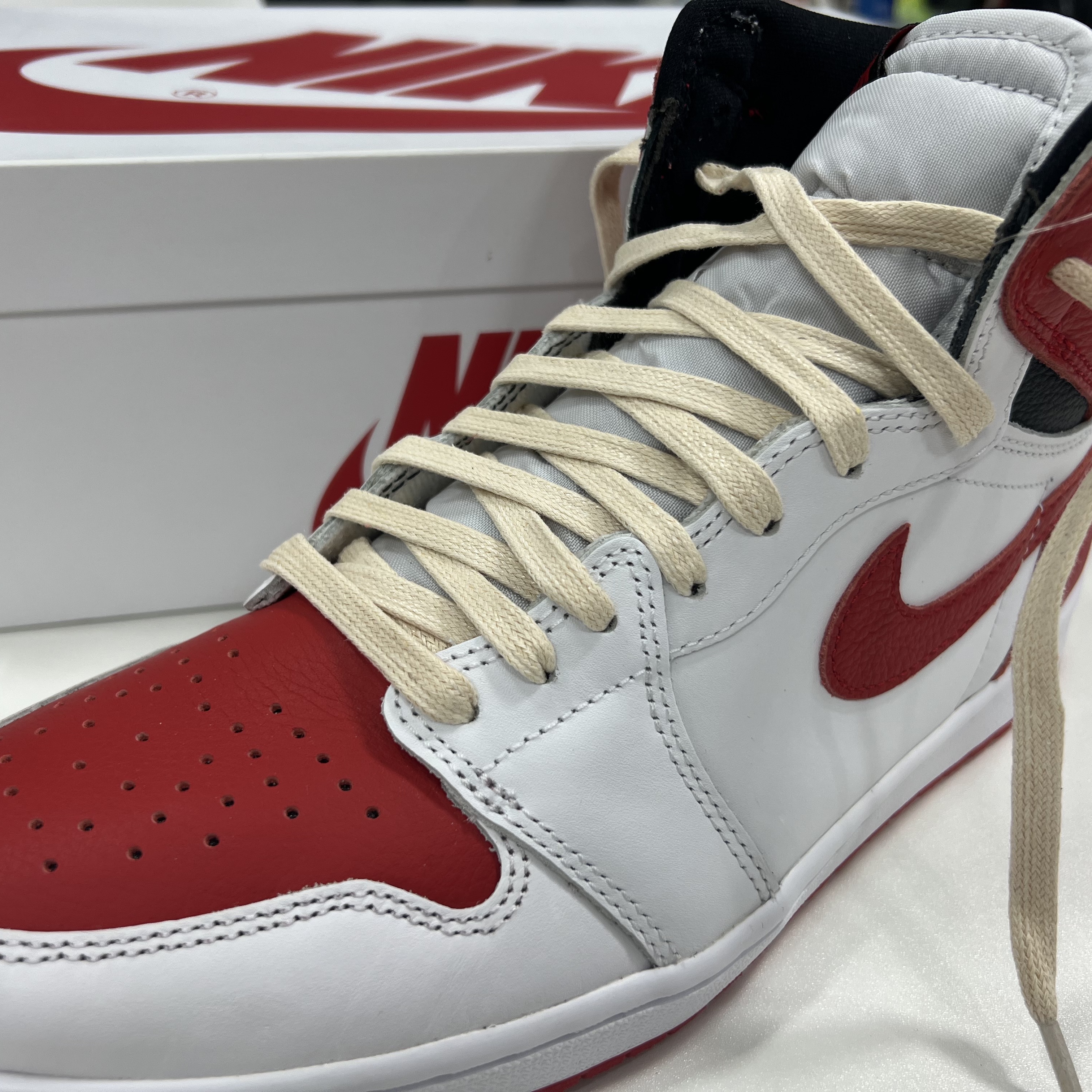 Jordan 1 Retro High OG Heritage 착용 스타일 - 3