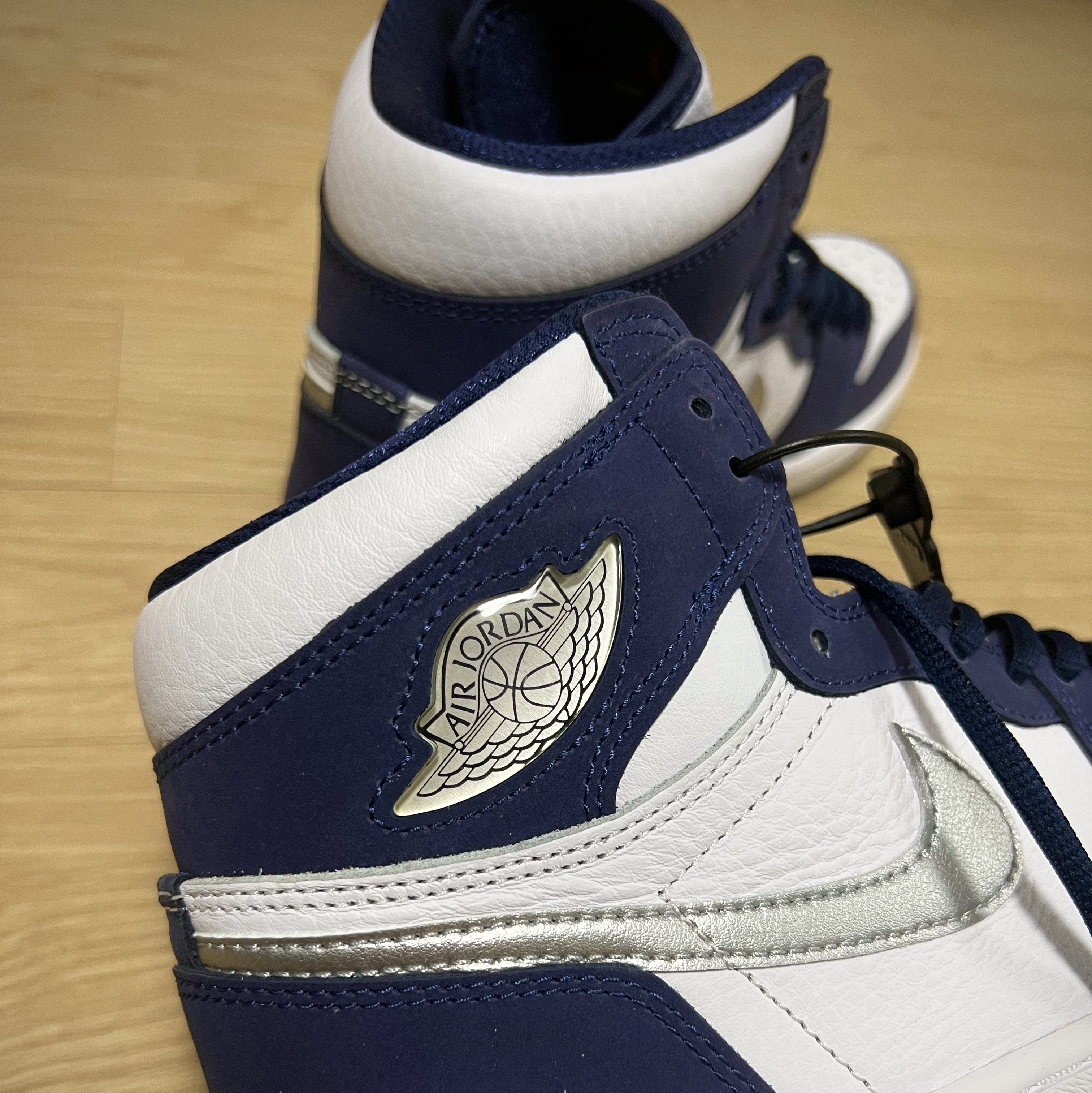 Jordan 1 Retro High OG CO.JP Midnight Navy 착용 스타일 - 2