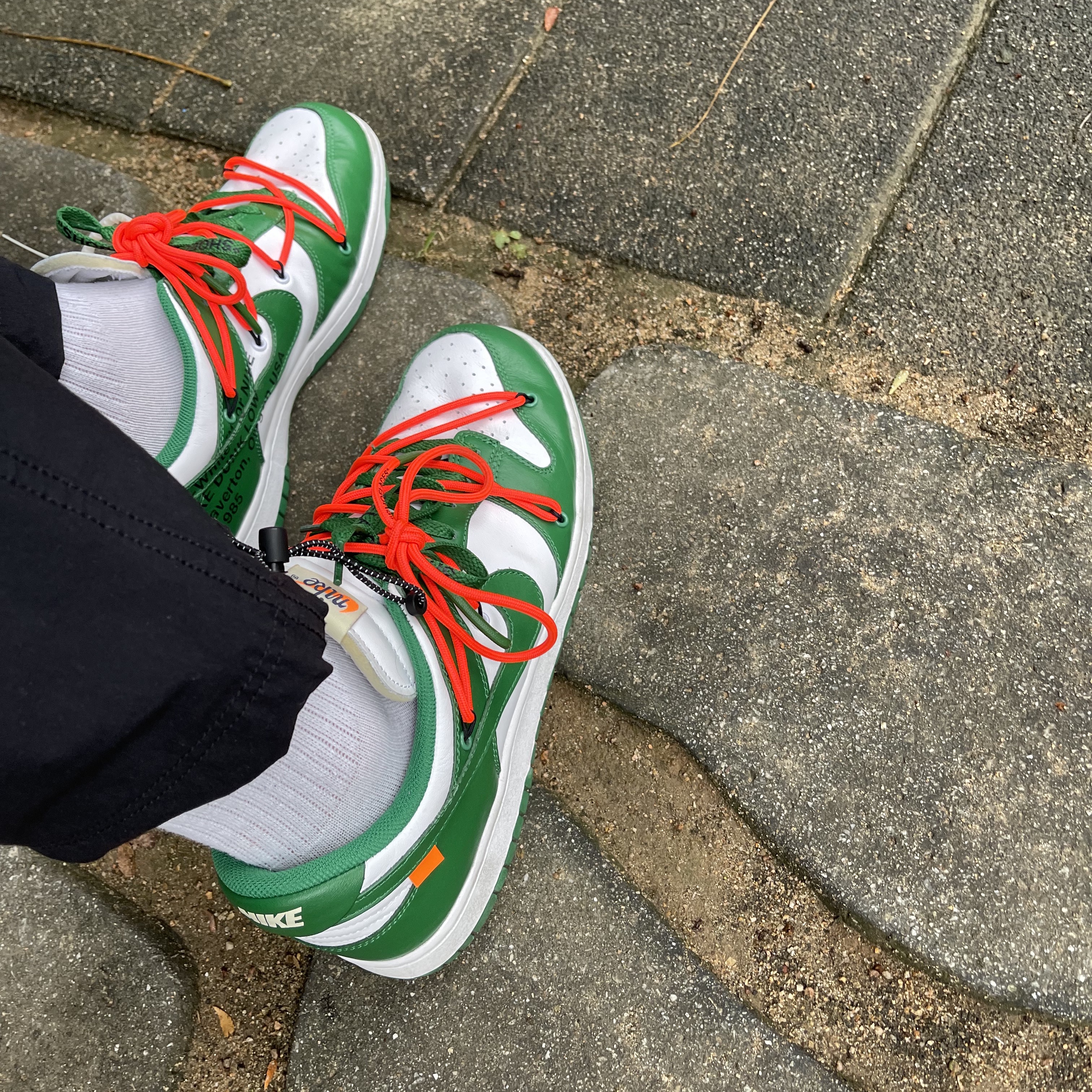 Nike x Off-White Dunk Low Pine Green 착용 스타일 - 3
