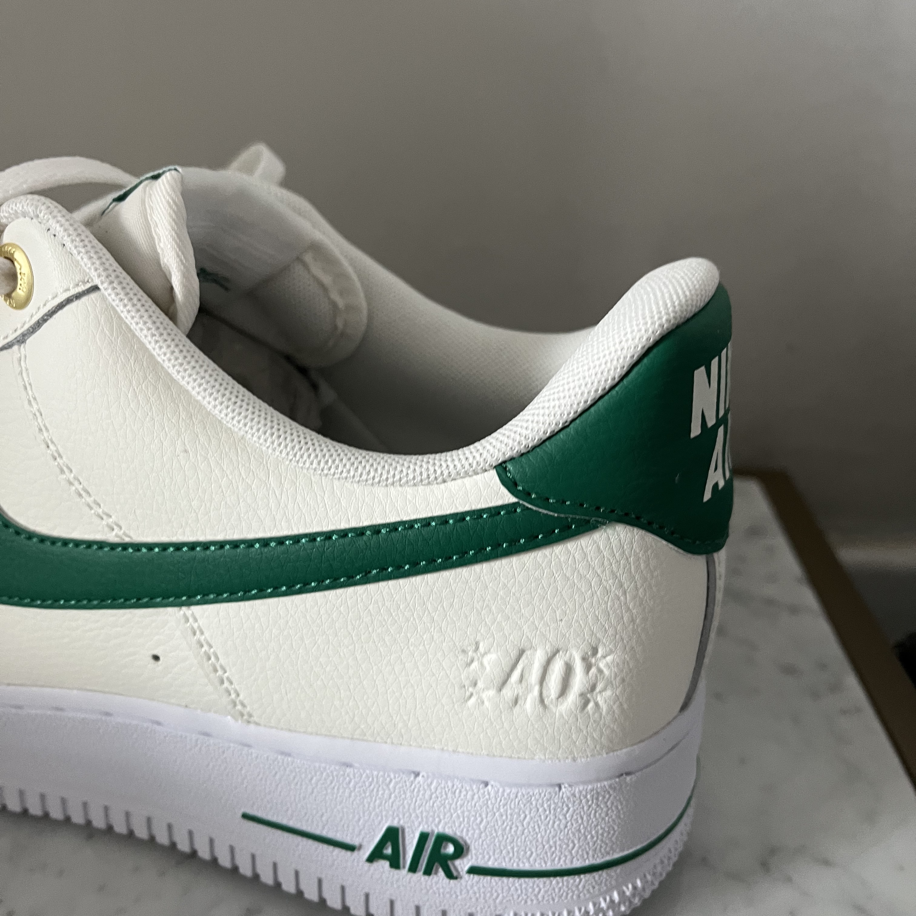 Nike Air Force 1 '07 LV8 40th Anniversary Join Forces Sail Malachite 착용 스타일 - 2