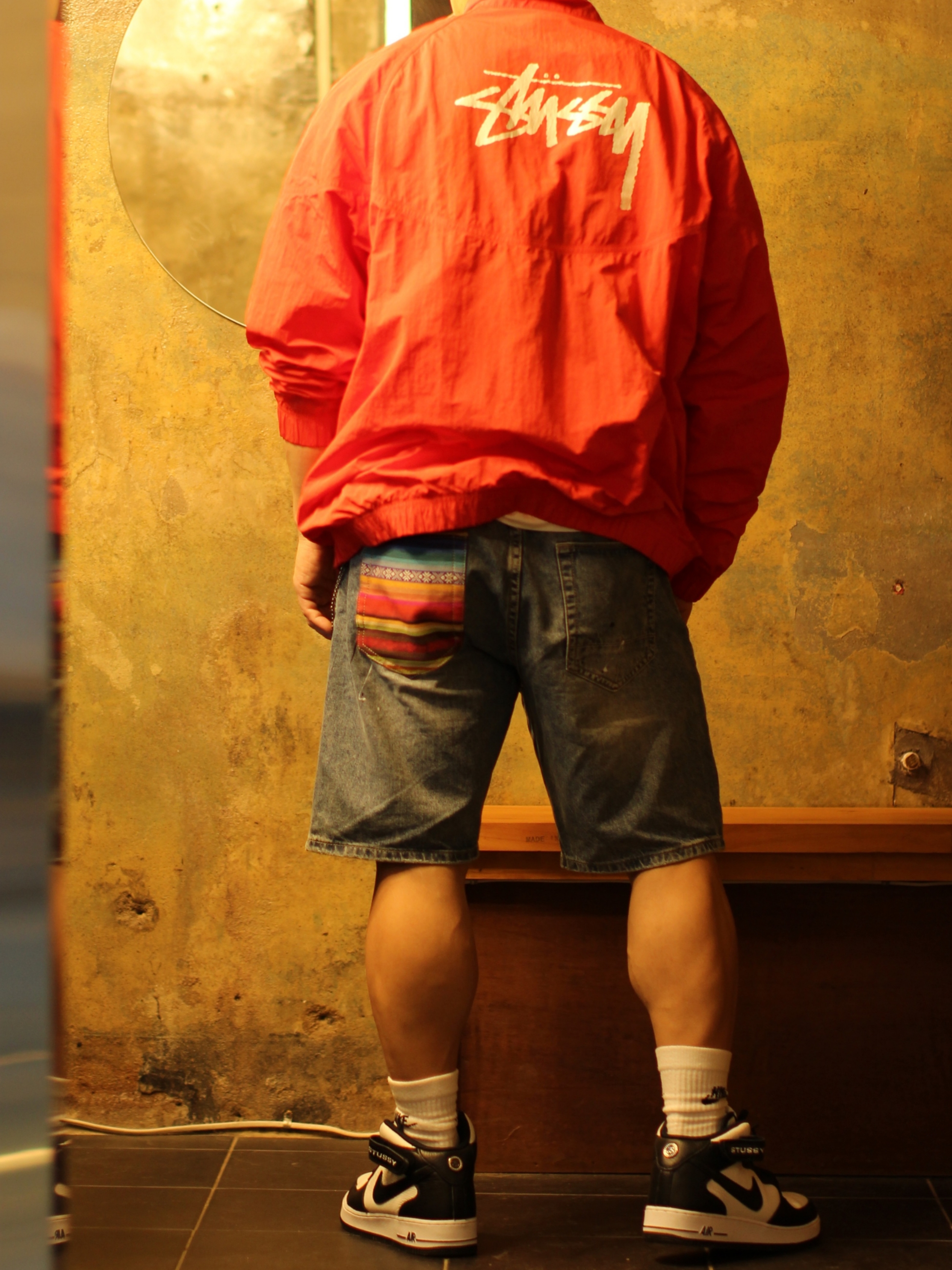 Supreme Frayed Logos Denim Camp Cap Blue - 21SS, Nike x Stussy Windrunner Jacket Habanero Red 착용 스타일 - 4