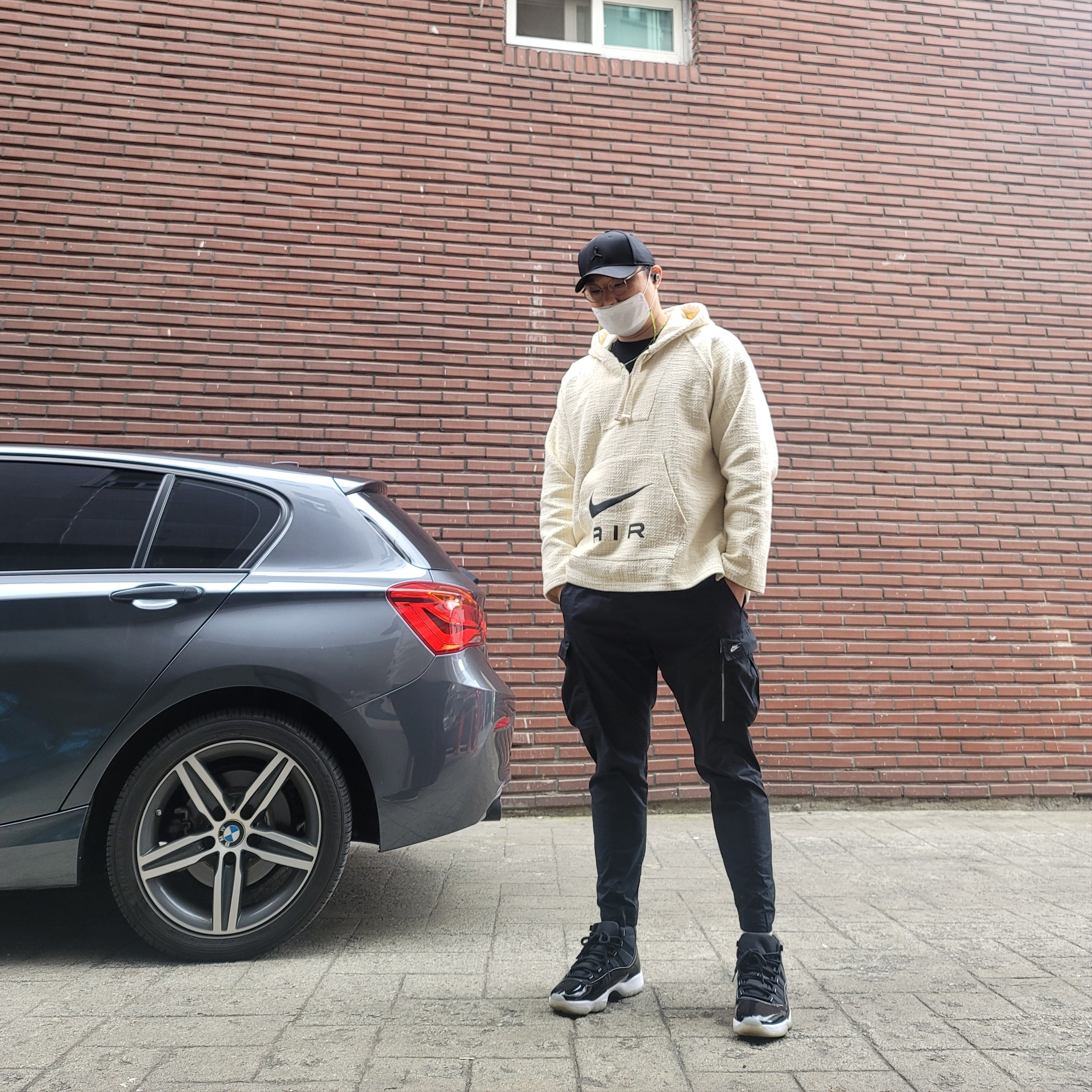 Jordan 11 Retro Jubilee, Nike x Stussy NRG Fleece Hemp Pullover Natural 착용 스타일 - 1