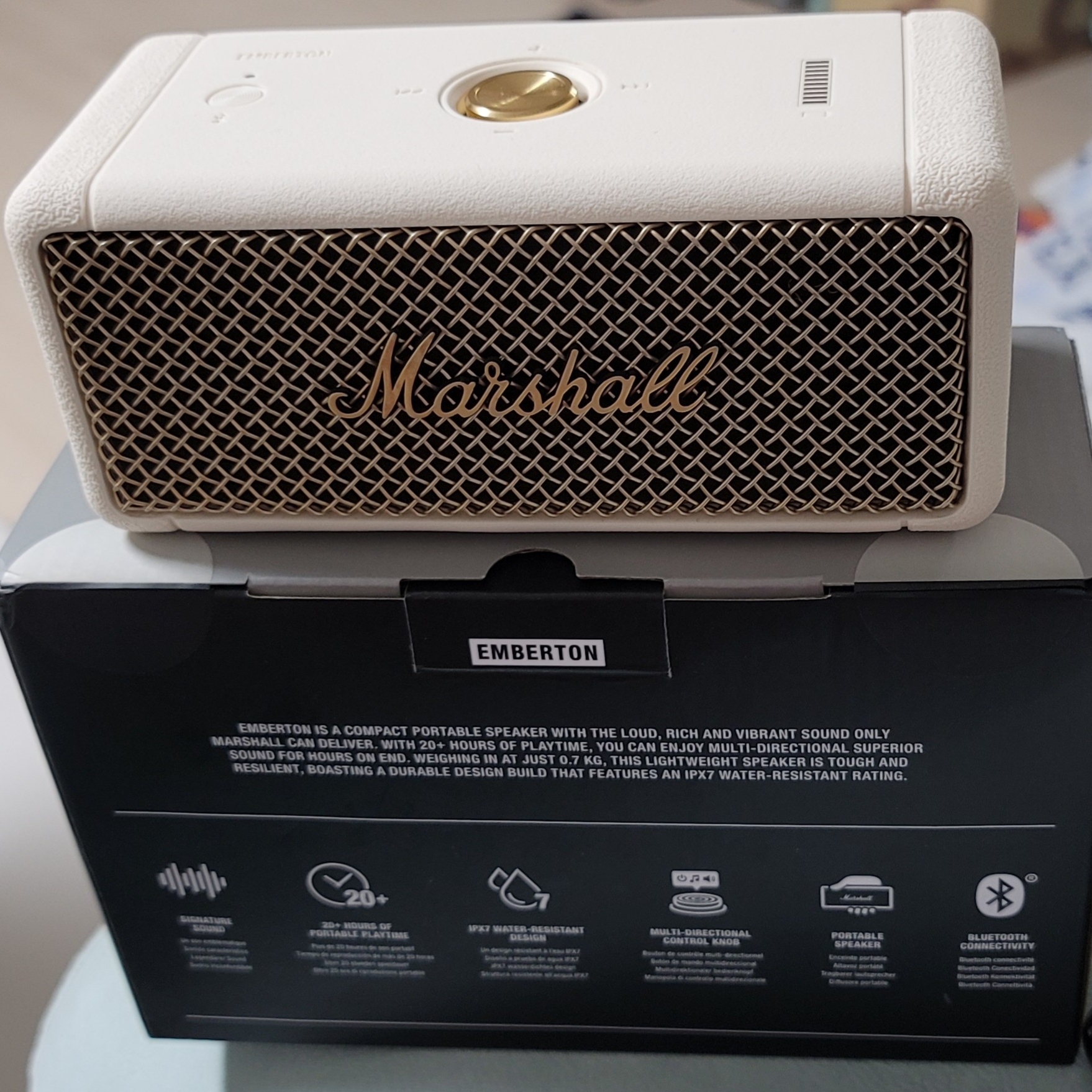 Marshall Emberton Cream (Korean Ver.) 착용 스타일