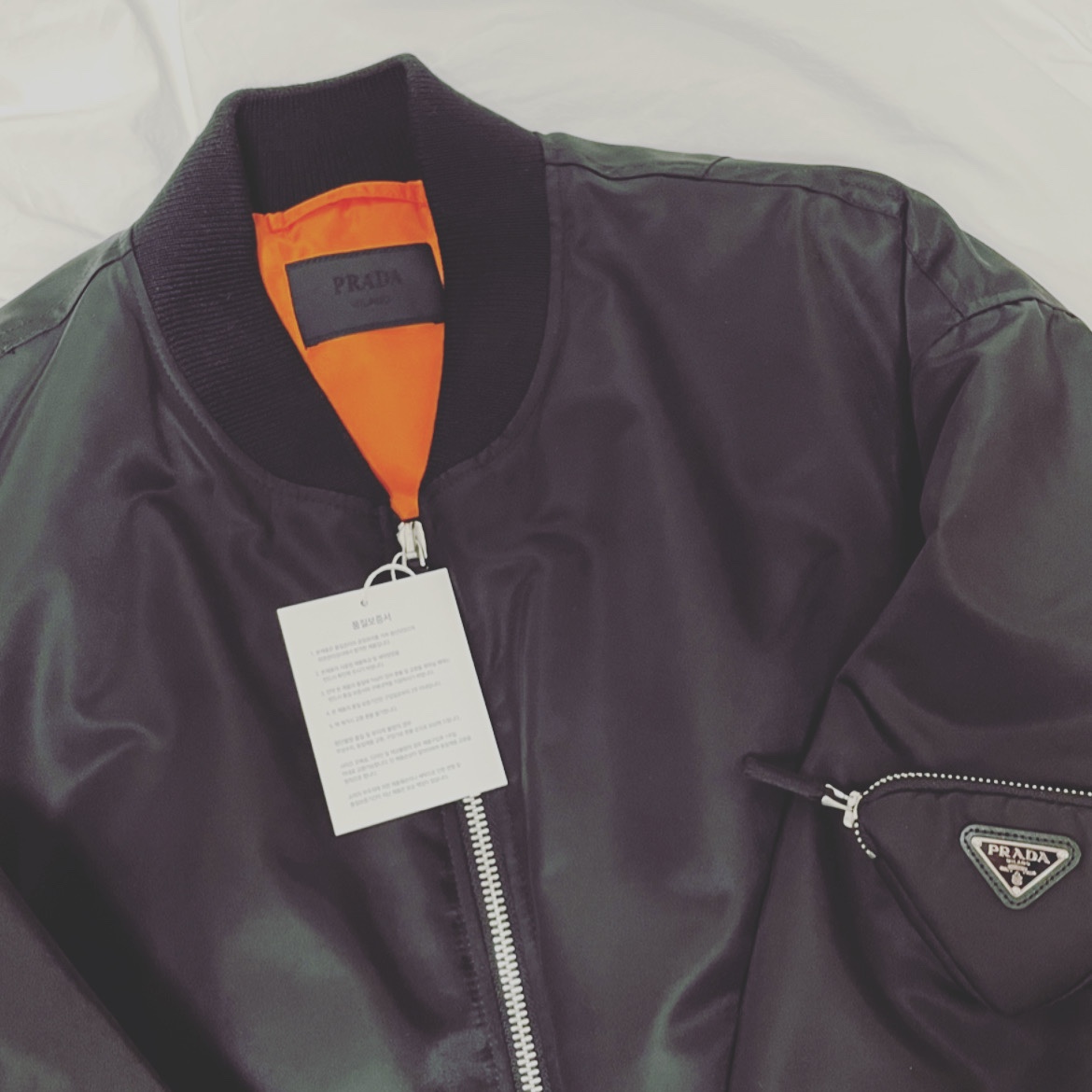 Prada Re-Nylon Bomber Jacket Black 착용 스타일