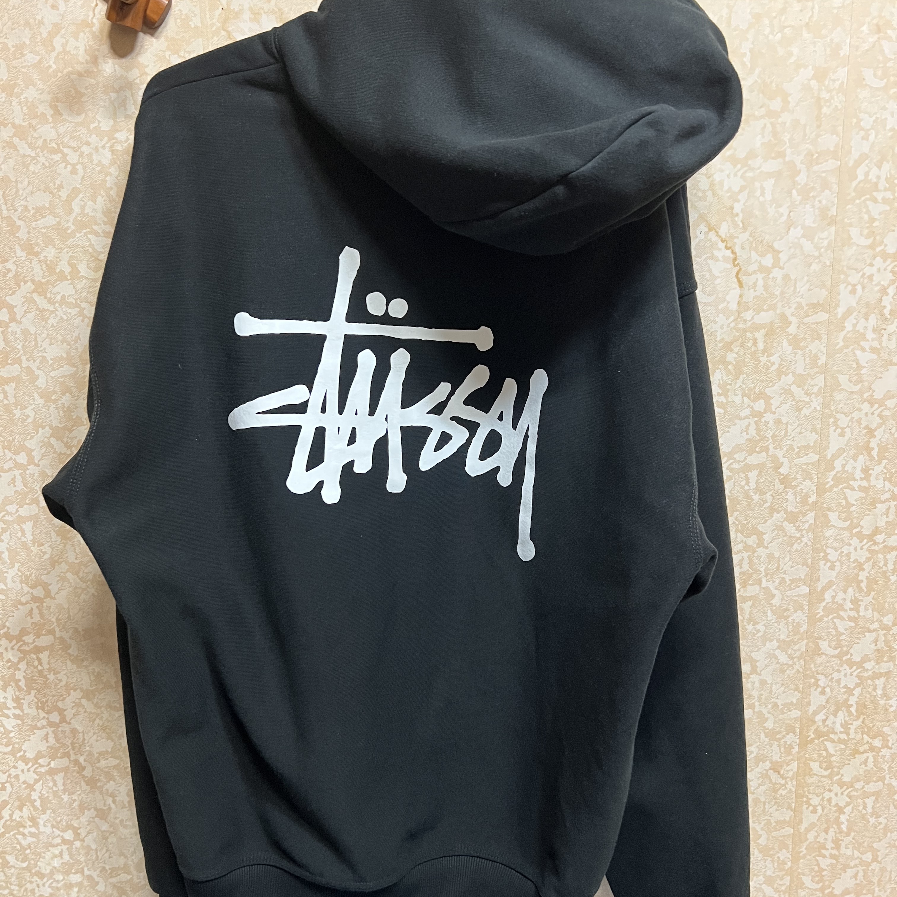 Stussy Basic Stussy Hoodie Black 2022 착용 스타일