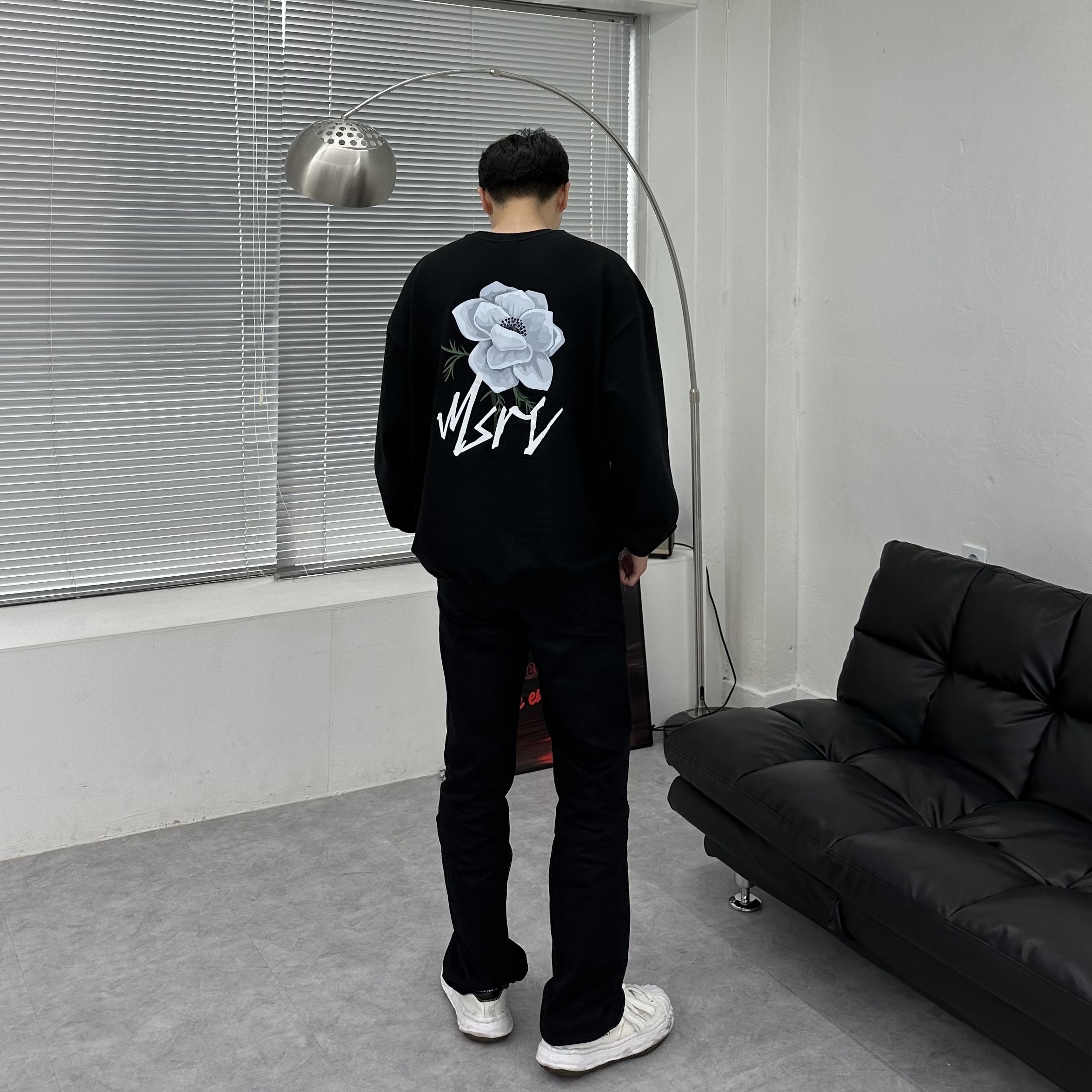 Maison Mihara Yasuhiro Blakey OG Sole Canvas Low-top Sneakers White 착용 스타일 - 2